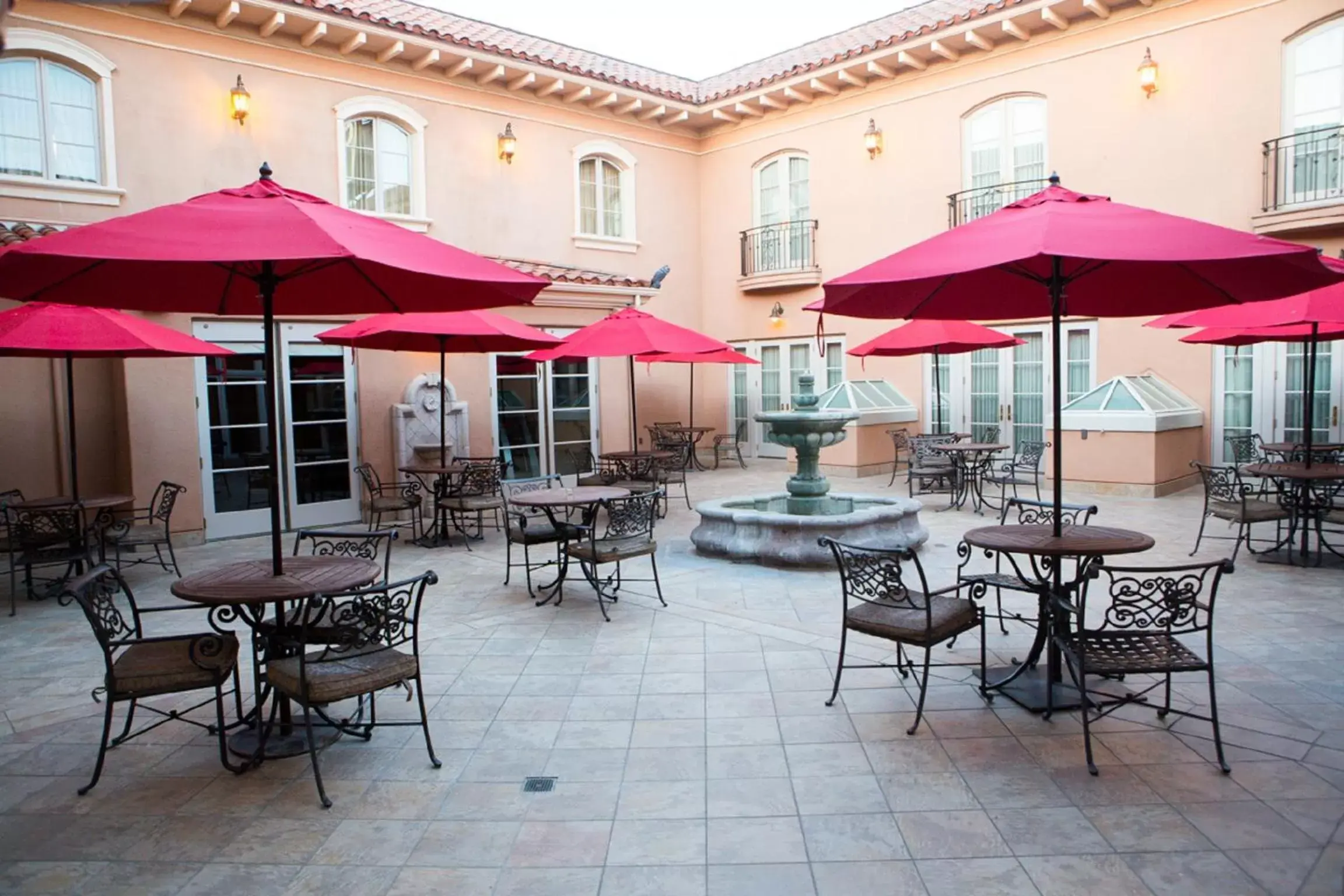 Balcony/Terrace in Carlton Hotel