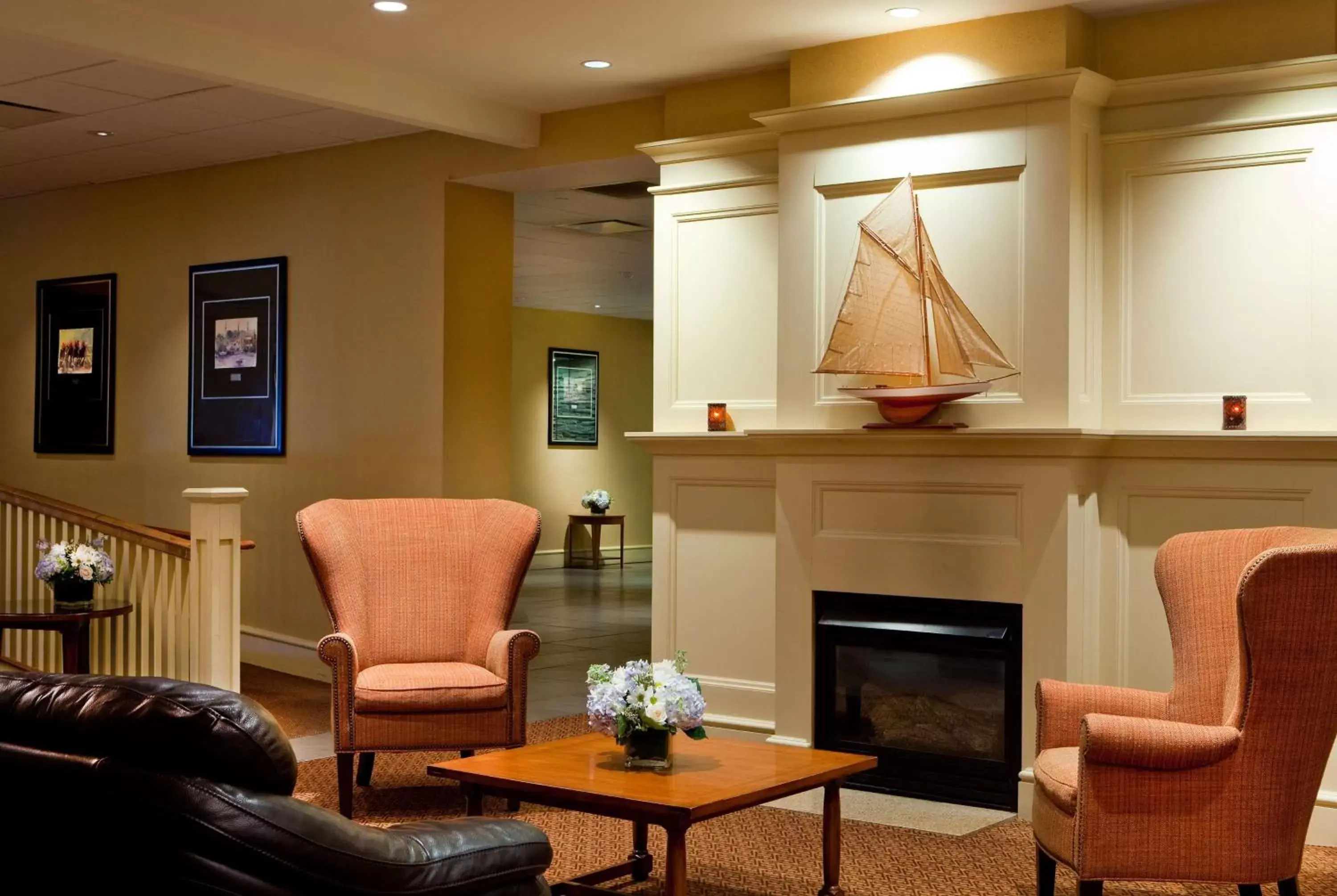 Lobby or reception, Seating Area in DoubleTree Boston North Shore Danvers