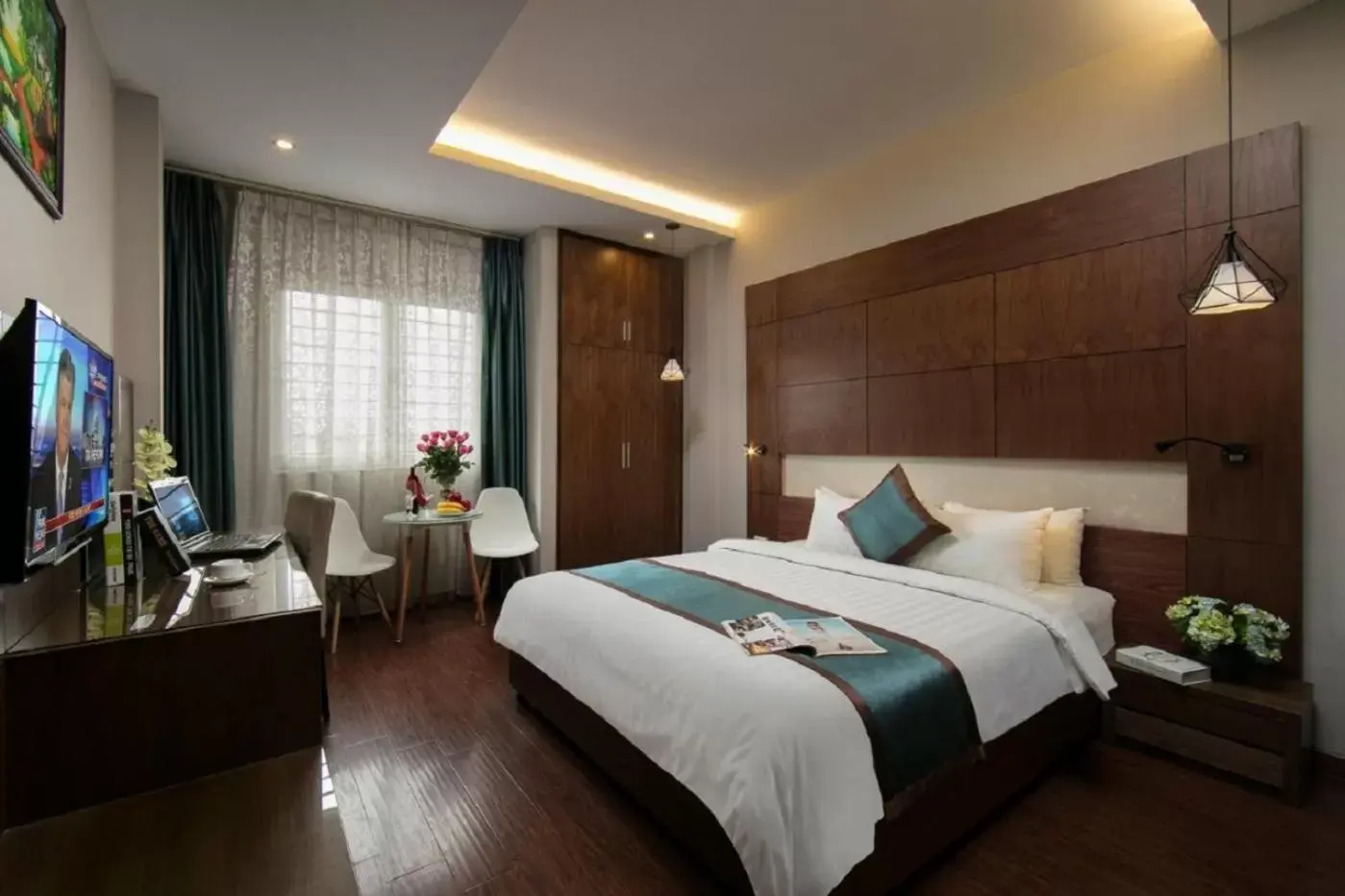 Photo of the whole room in Bonne Nuit Hotel & Spa Hanoi