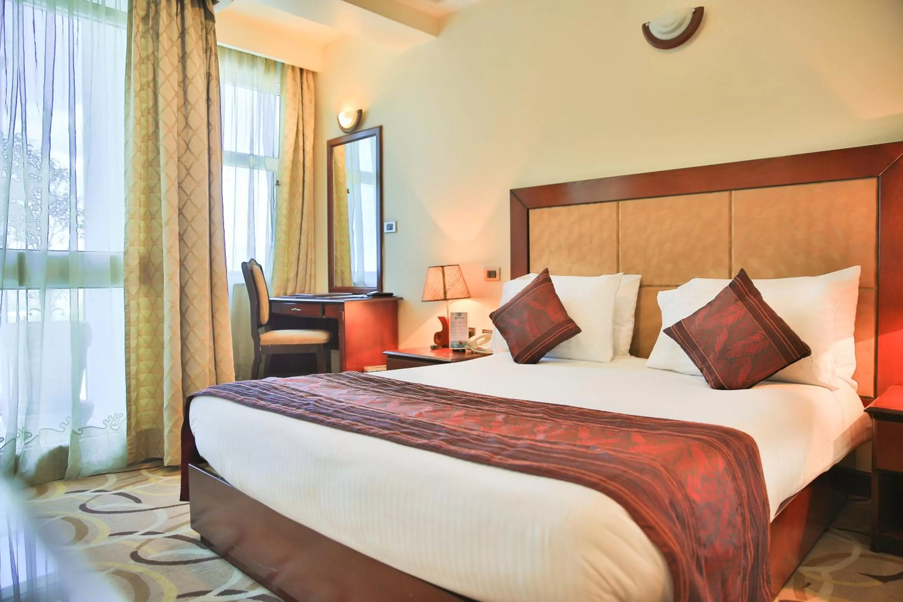 Bedroom, Bed in Swiss Inn Nexus Hotel