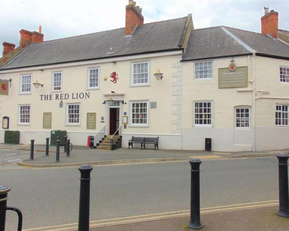 Red Lion Coaching Inn