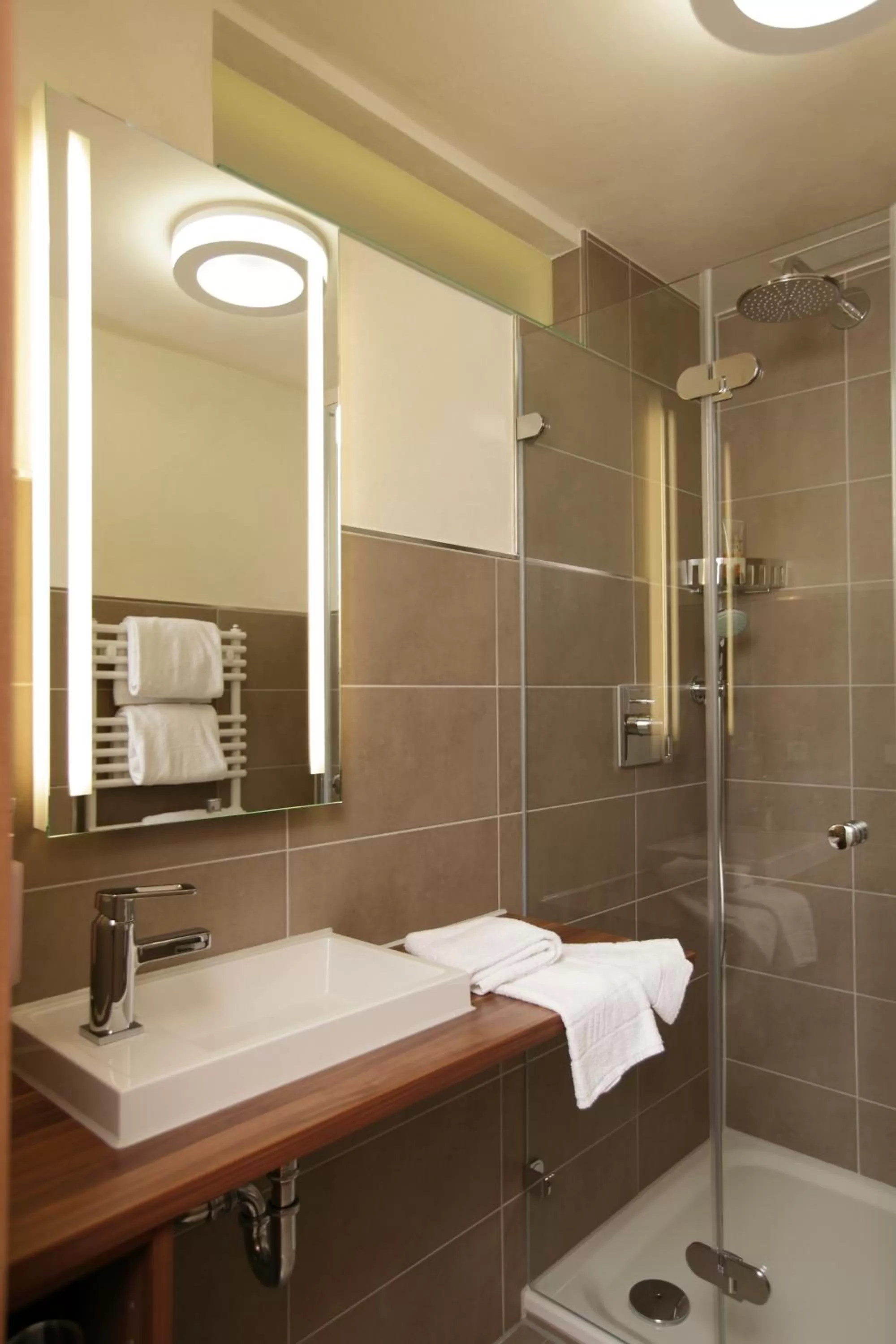 Bathroom in Hotel Peterhof - urban lifestyle Kempten