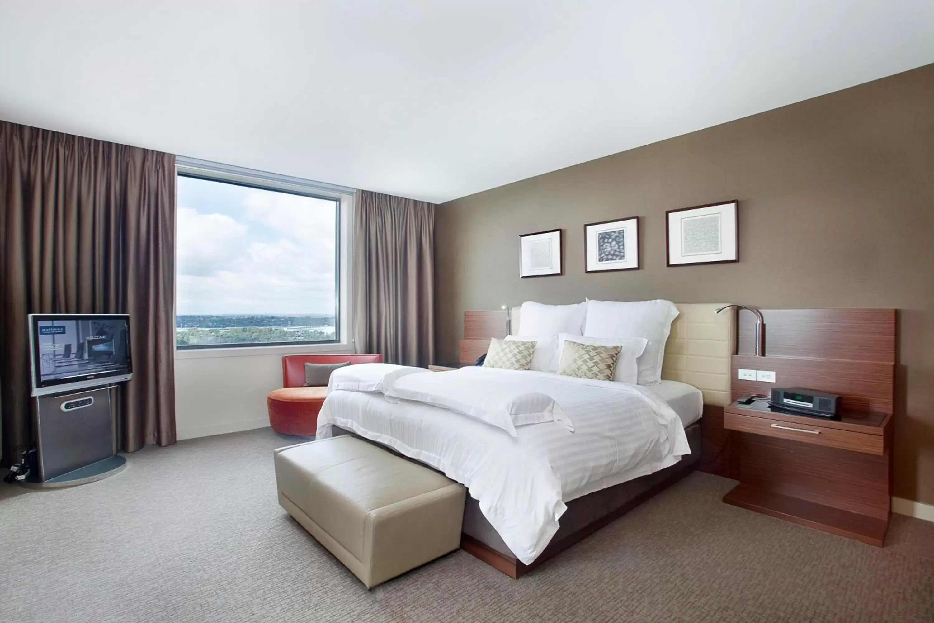 Bedroom in Pullman at Sydney Olympic Park Hotel