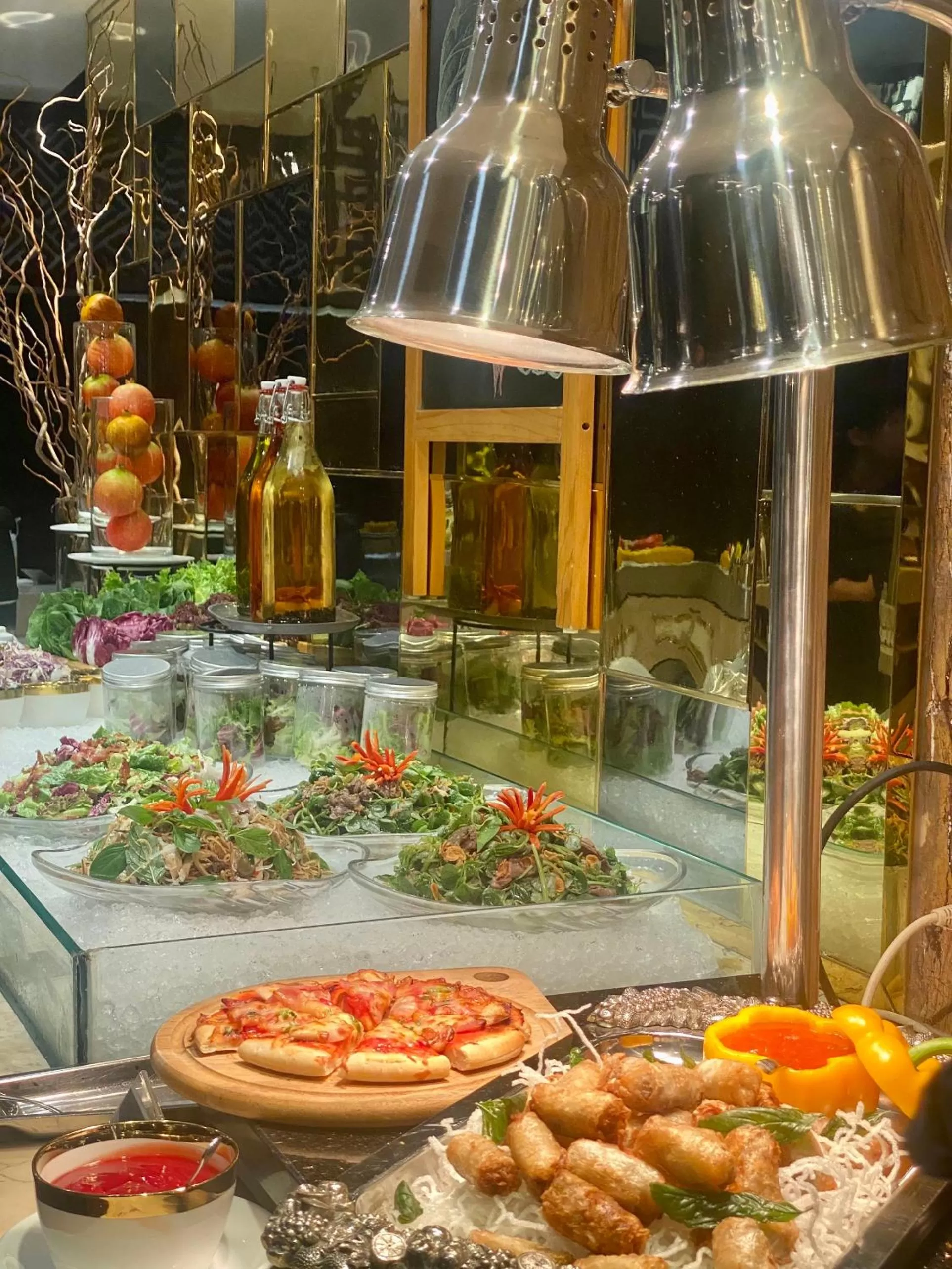 Food and drinks in Paragon Saigon Hotel