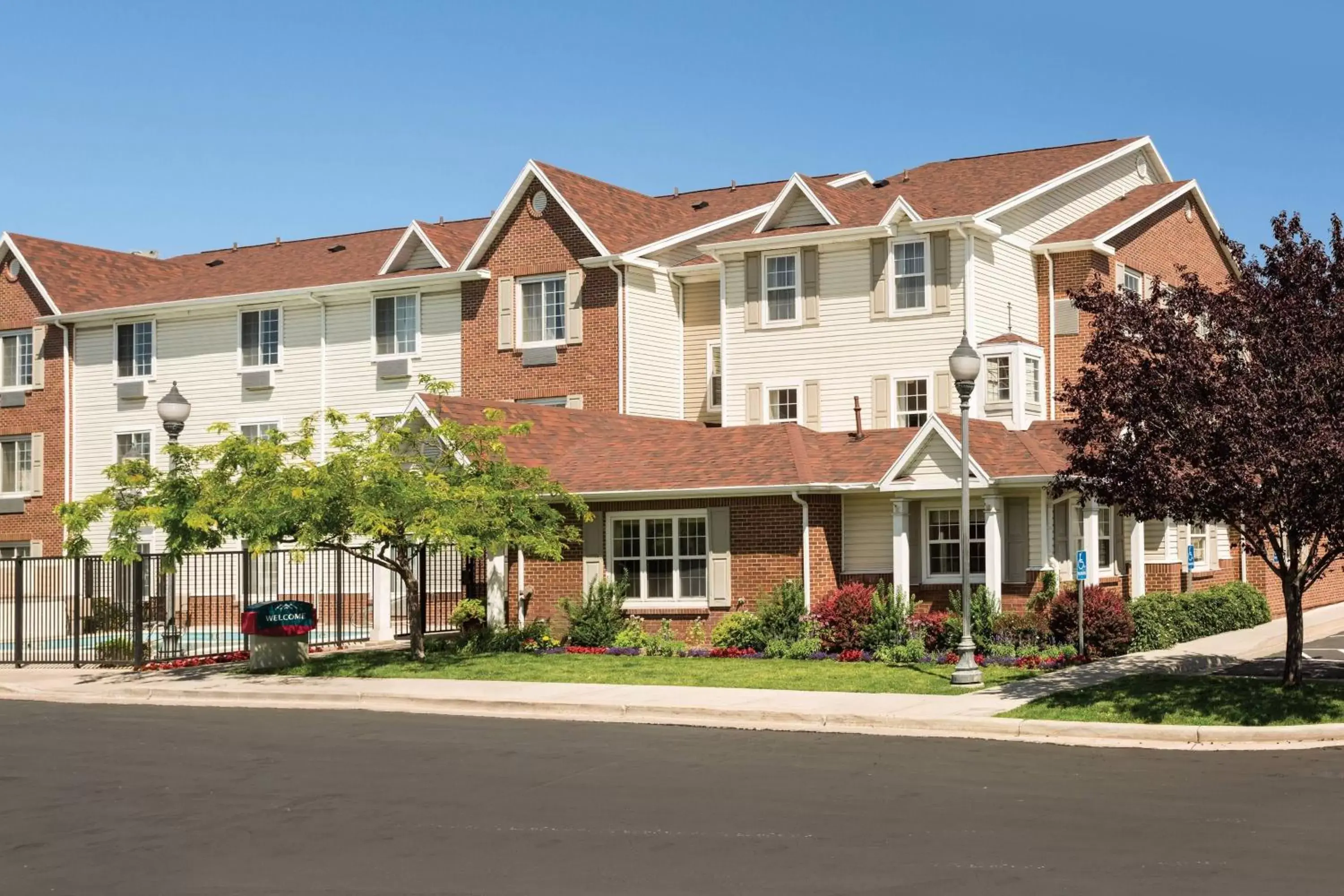 Property Building in TownePlace Suites Salt Lake City Layton