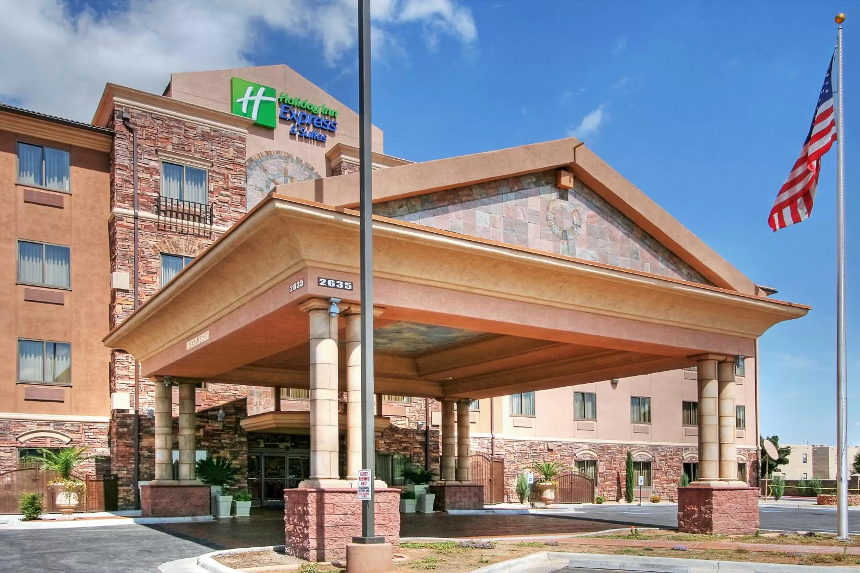 Property building in Holiday Inn Express Hotel & Suites Las Cruces by IHG Property building in Holiday Inn Express Hotel & Suites Las Cruces by IHG