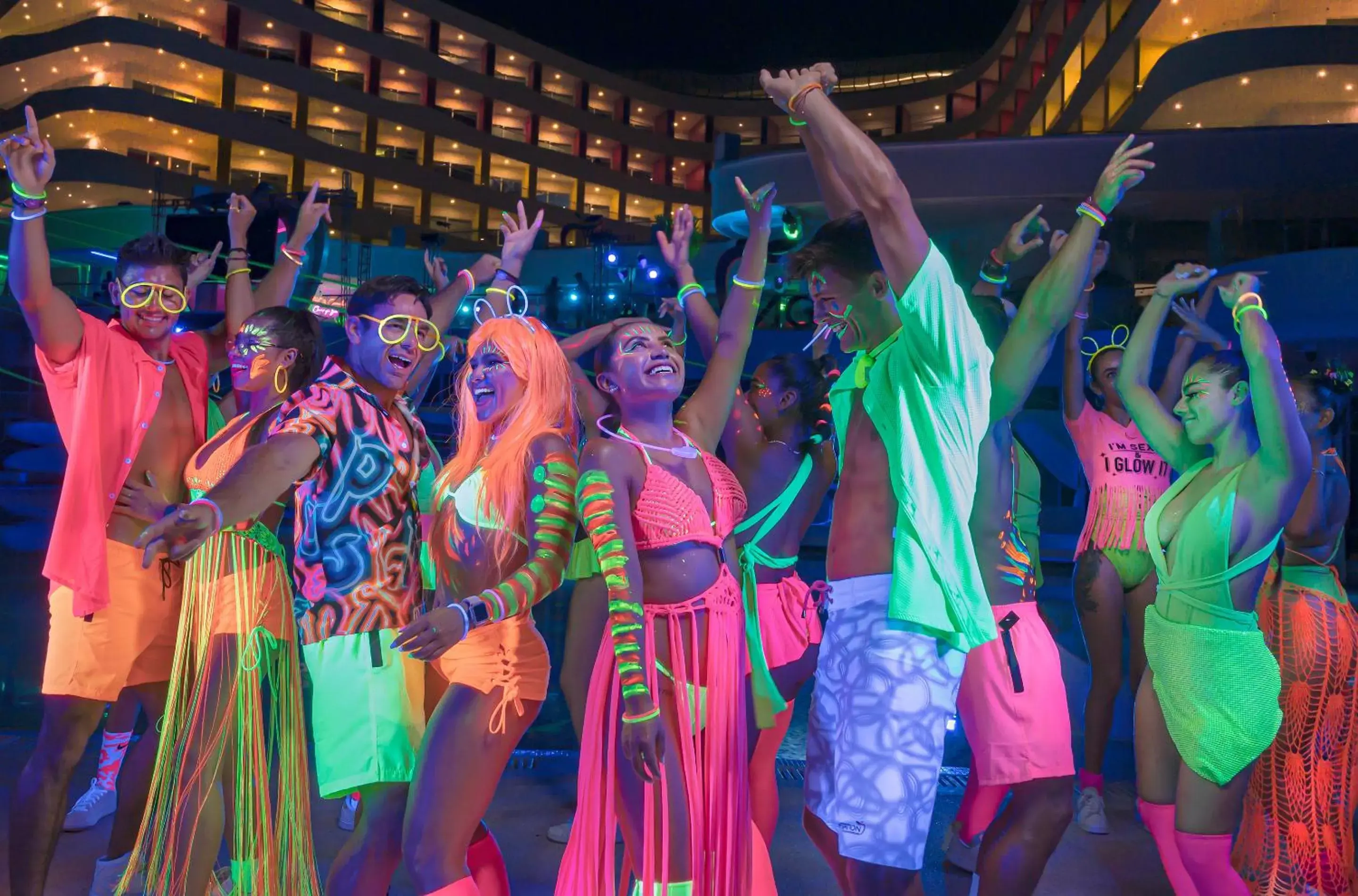 Nightclub / DJ, Evening Entertainment in Temptation Cancun Resort - All Inclusive - Adults Only