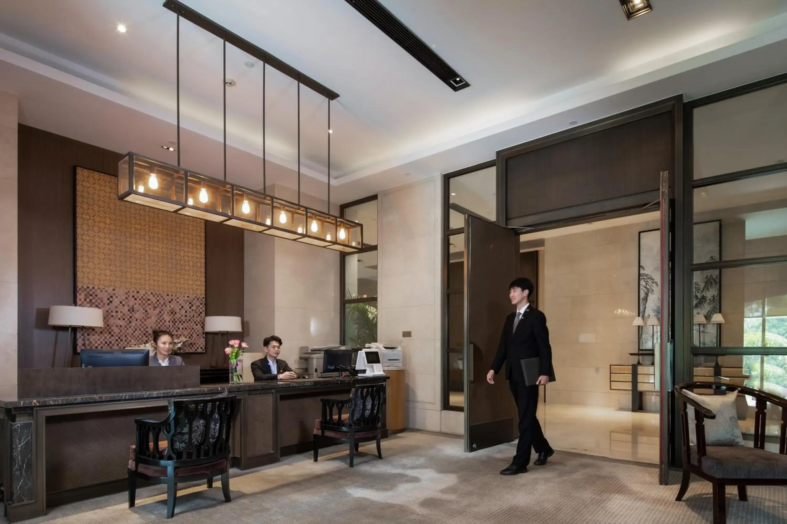 Business facilities in Pan Pacific Ningbo