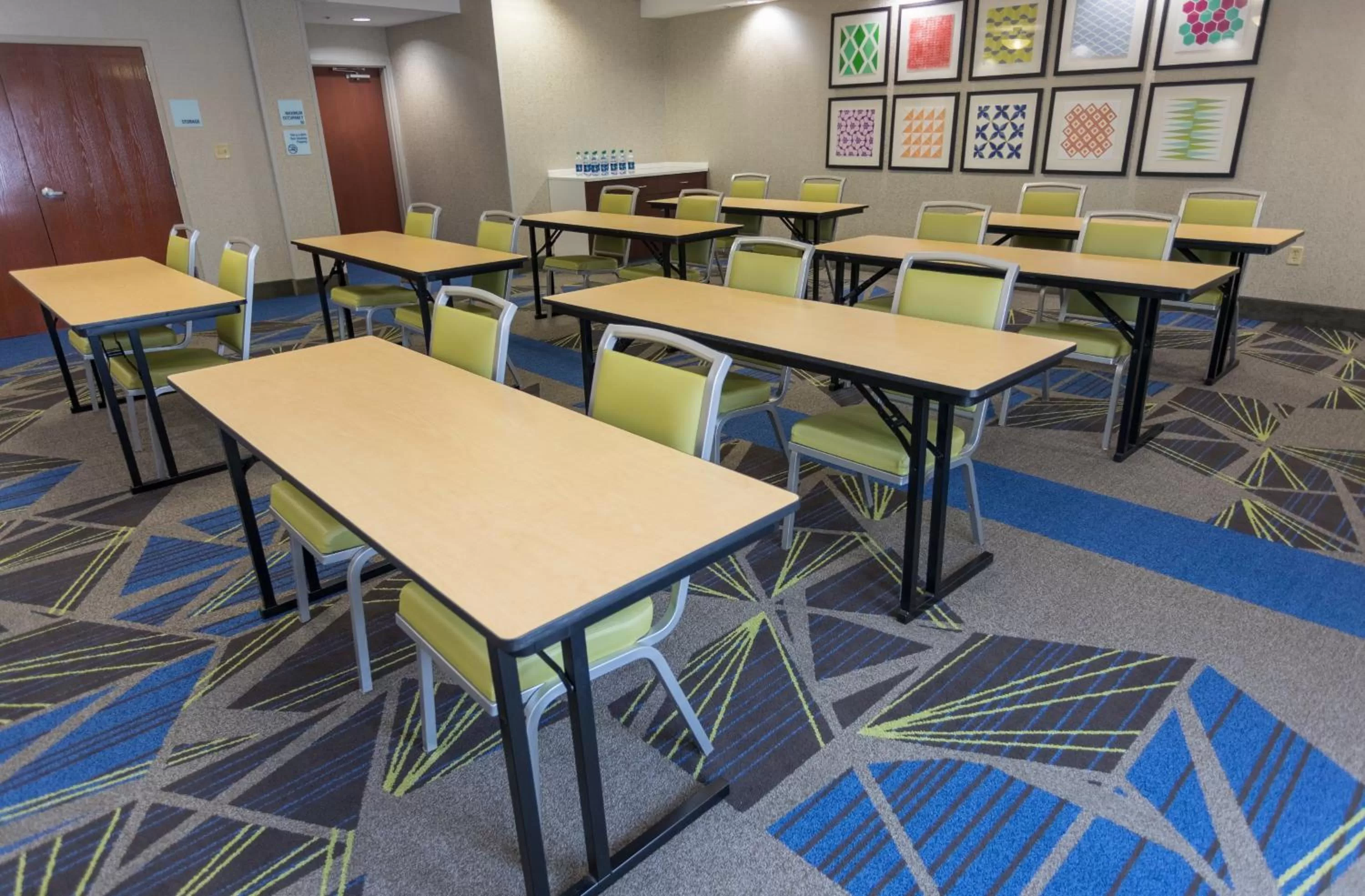 Meeting/conference room in Holiday Inn Express Hotel & Suites Athens by IHG