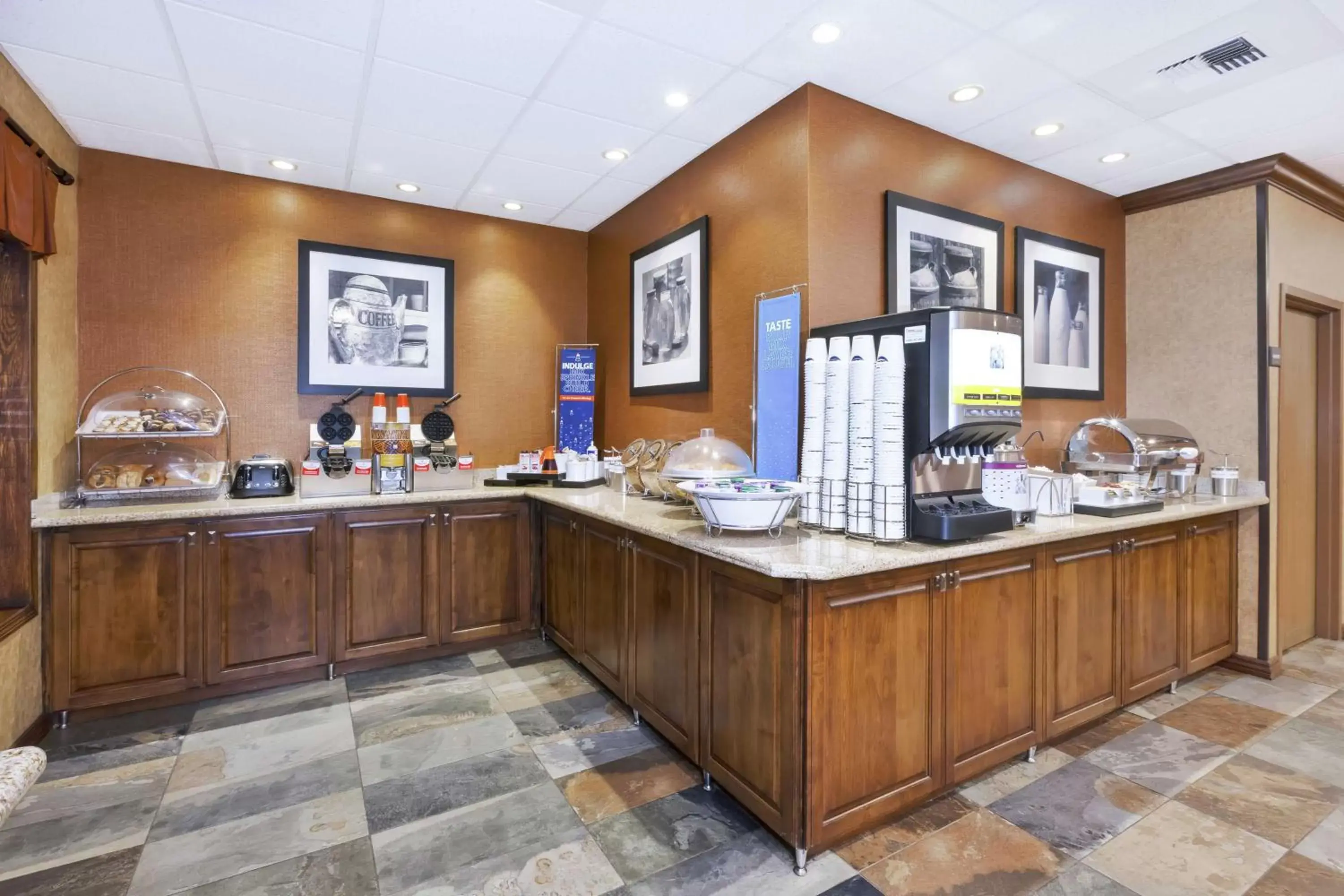 Breakfast in Hampton Inn Idaho Falls Breakfast in Hampton Inn Idaho Falls