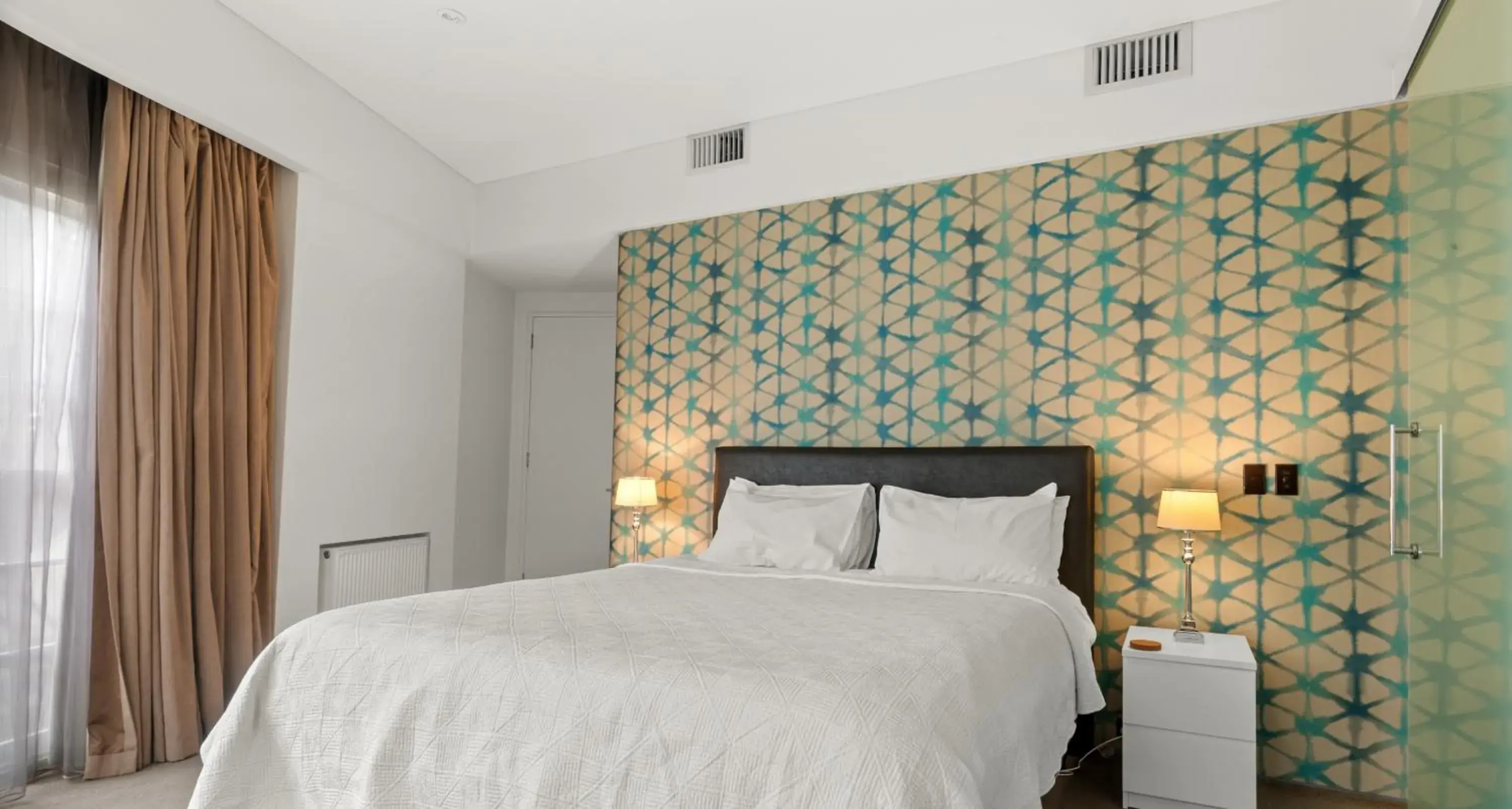 Bedroom, Bed in Captains Retreat Apartments and Cottages