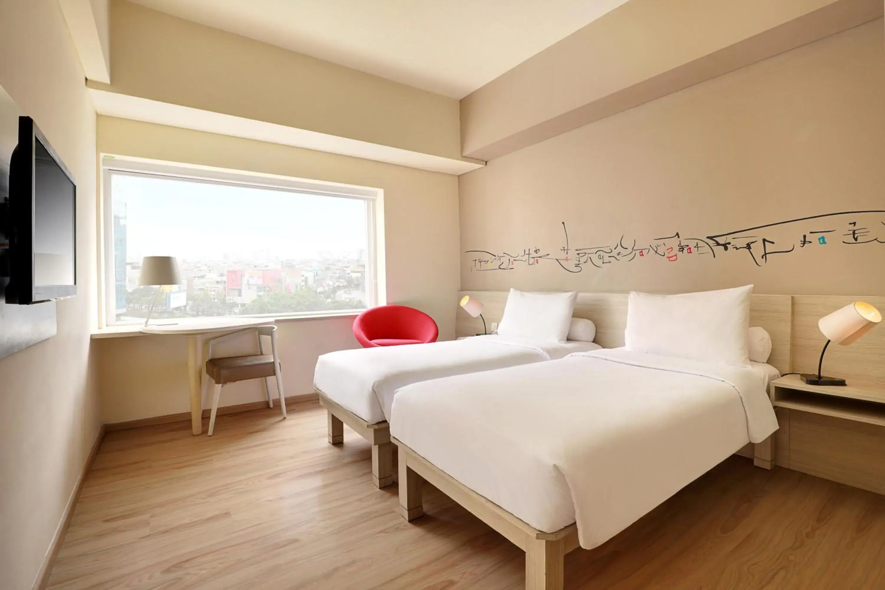 Bed in ibis Styles Jakarta Gajah Mada