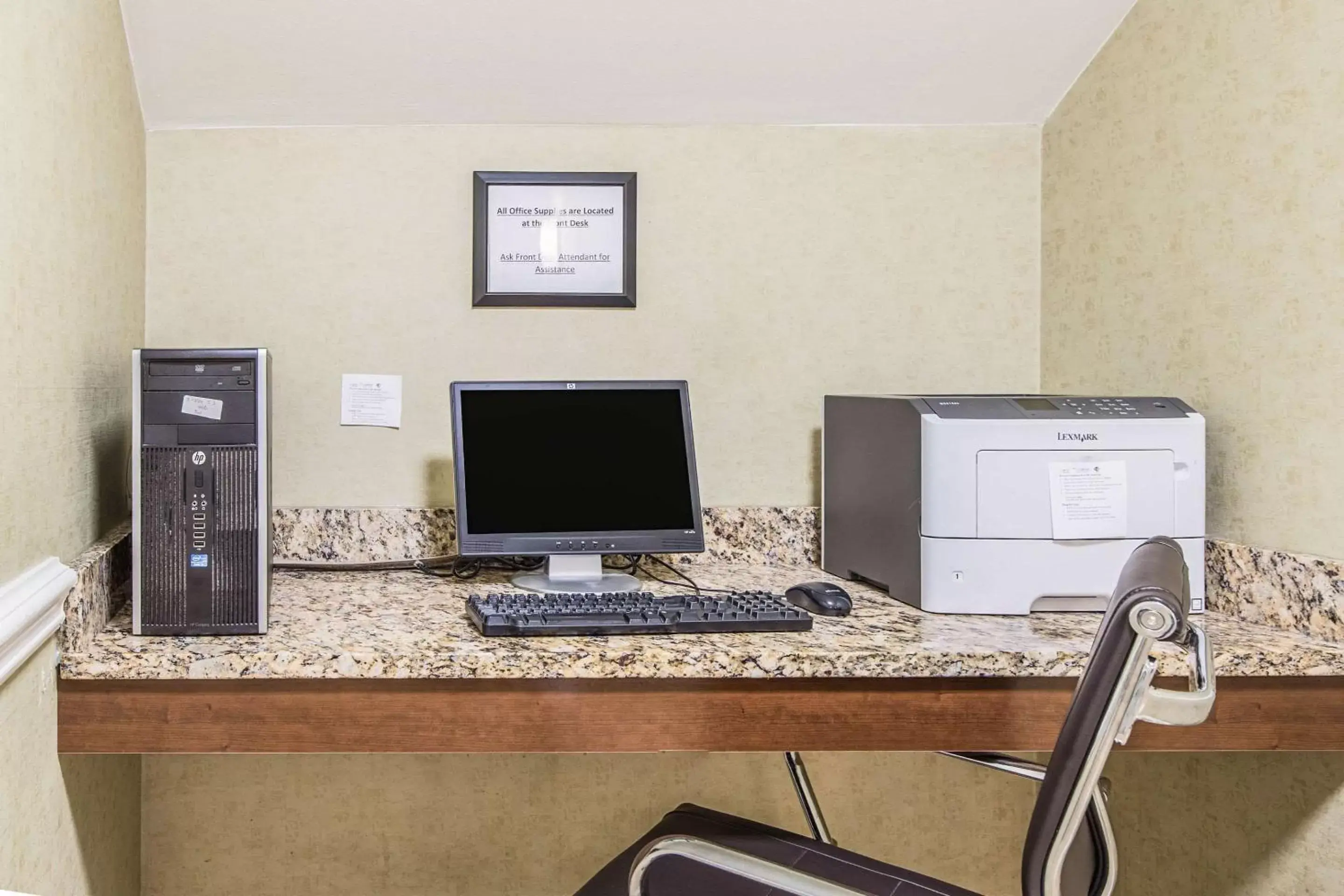 On site, Business Area/Conference Room in Comfort Inn & Suites Greenwood near University