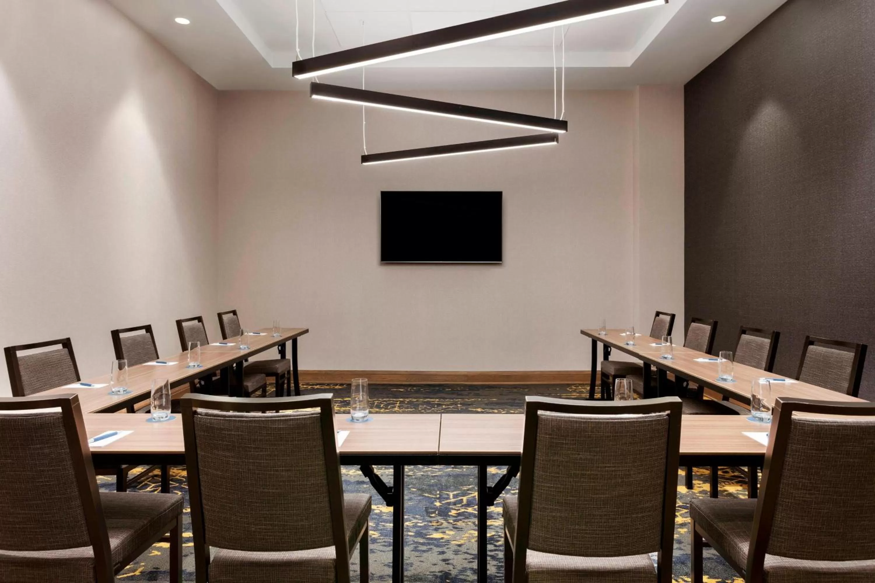 Meeting/conference room in Sheraton Saint-Hyacinthe Hotel