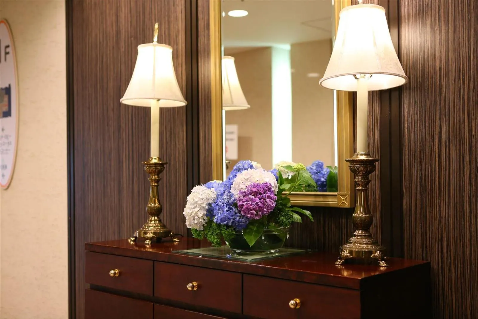 Lobby or reception in Hotel Hokke Club Hiroshima