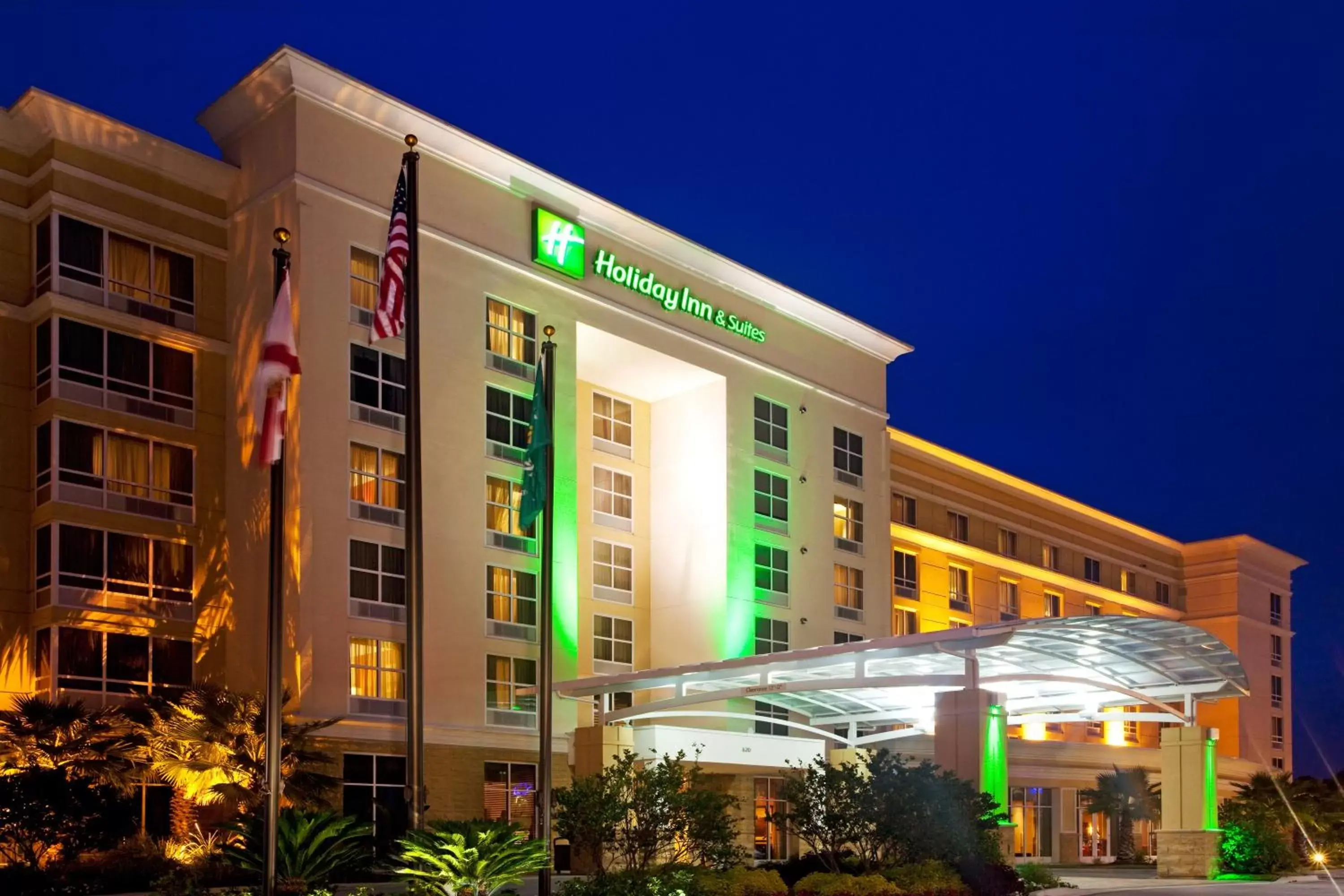 Property building in Holiday Inn Hotel & Suites - Orange Park - Wells Rd. Property building in Holiday Inn Hotel & Suites - Orange Park - Wells Rd.