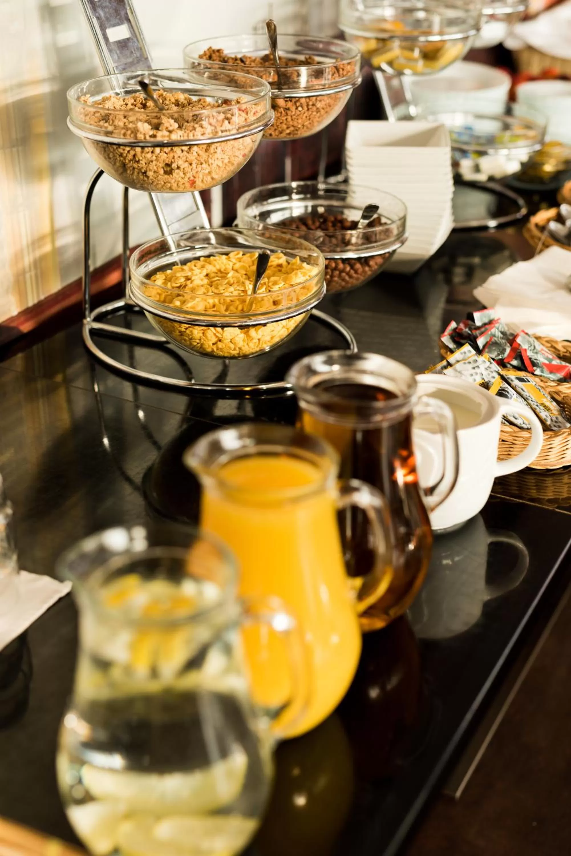 Buffet breakfast in STEELHOUSE Hotel