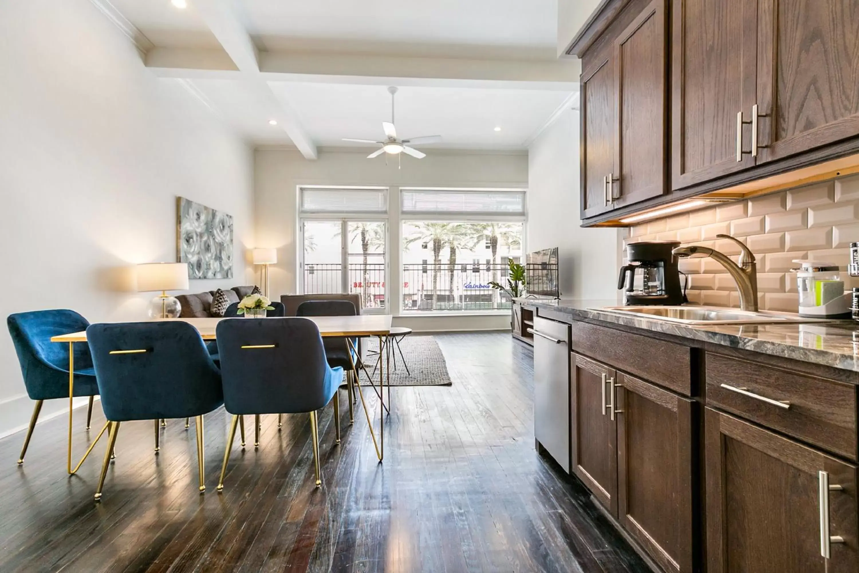 Kitchen or kitchenette, Kitchen/Kitchenette in 1 and 2 BR Private Condos Steps Away From French Quarter