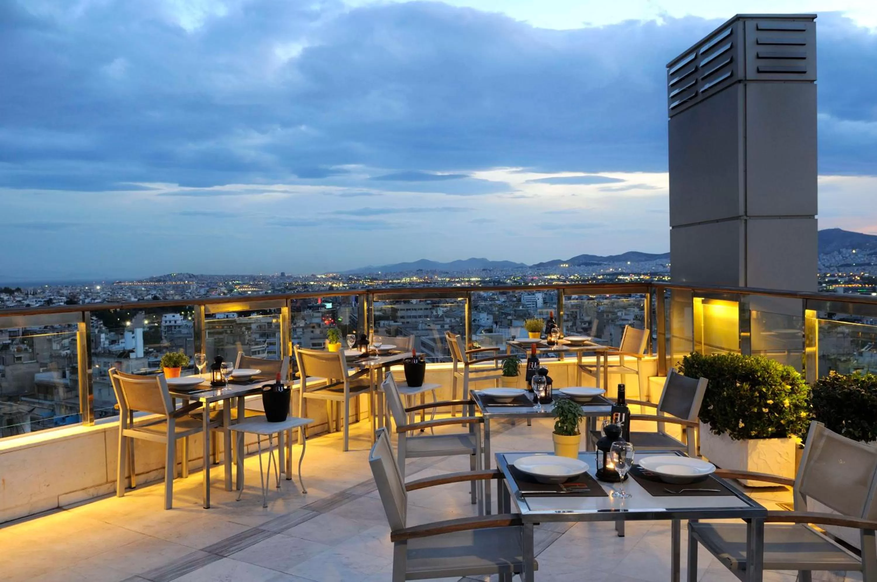 Restaurant/places to eat in Dorian Inn - Sure Hotel Collection by Best Western