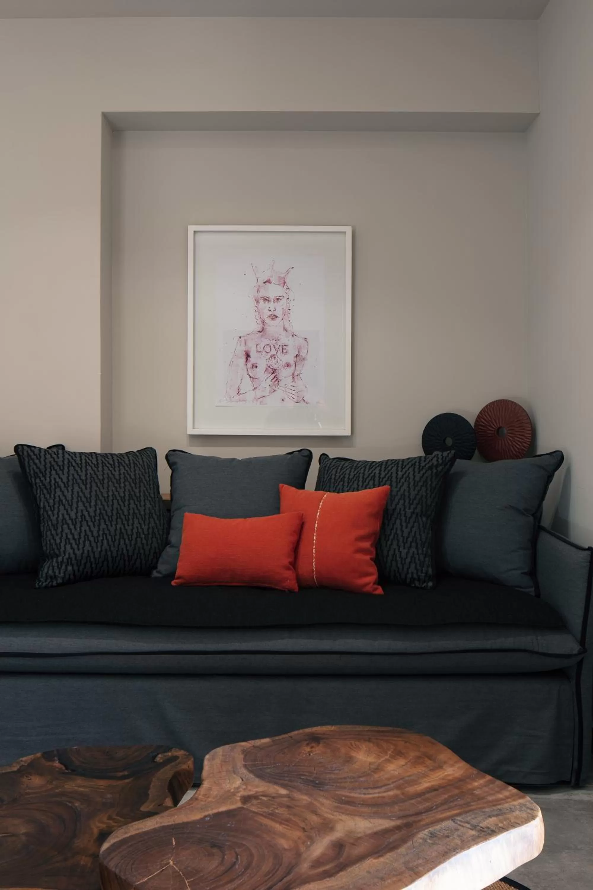 Seating area in Chapter 02 Gallery Suites - ex GD Gallery Suites