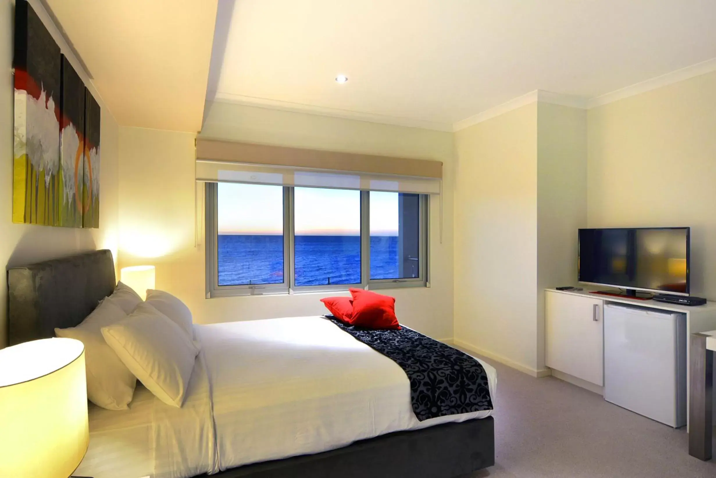 Bed in Bunbury Seaview Apartments