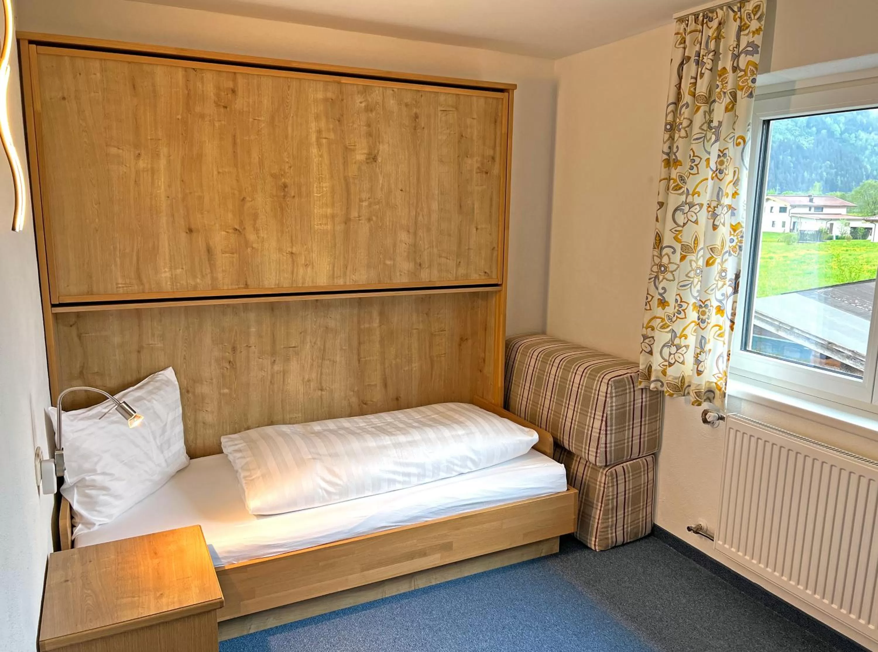 children, Bed in Hotel Quehenberger