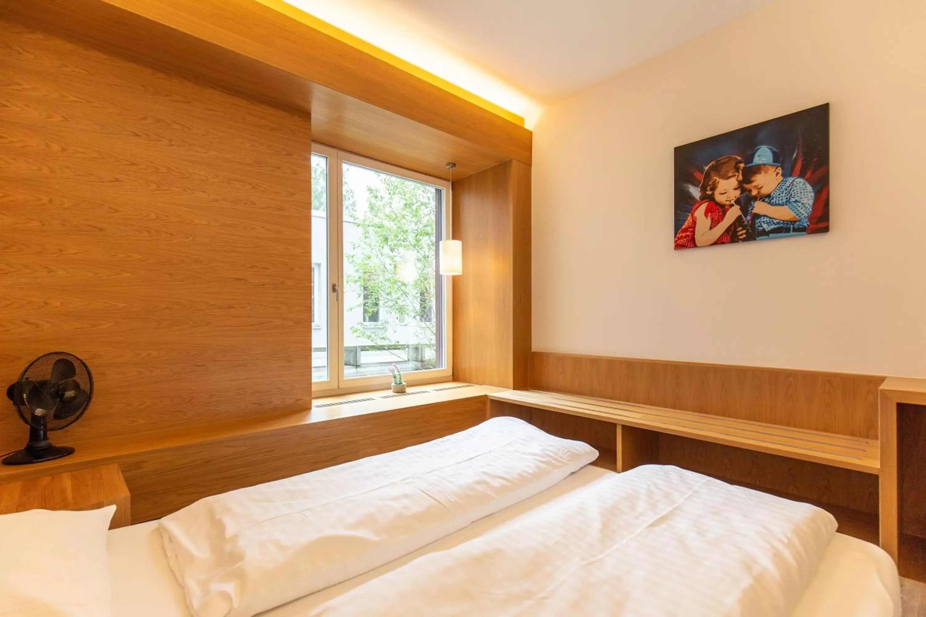 Bed in Hotel & Lounge by Hyve Basel SBB