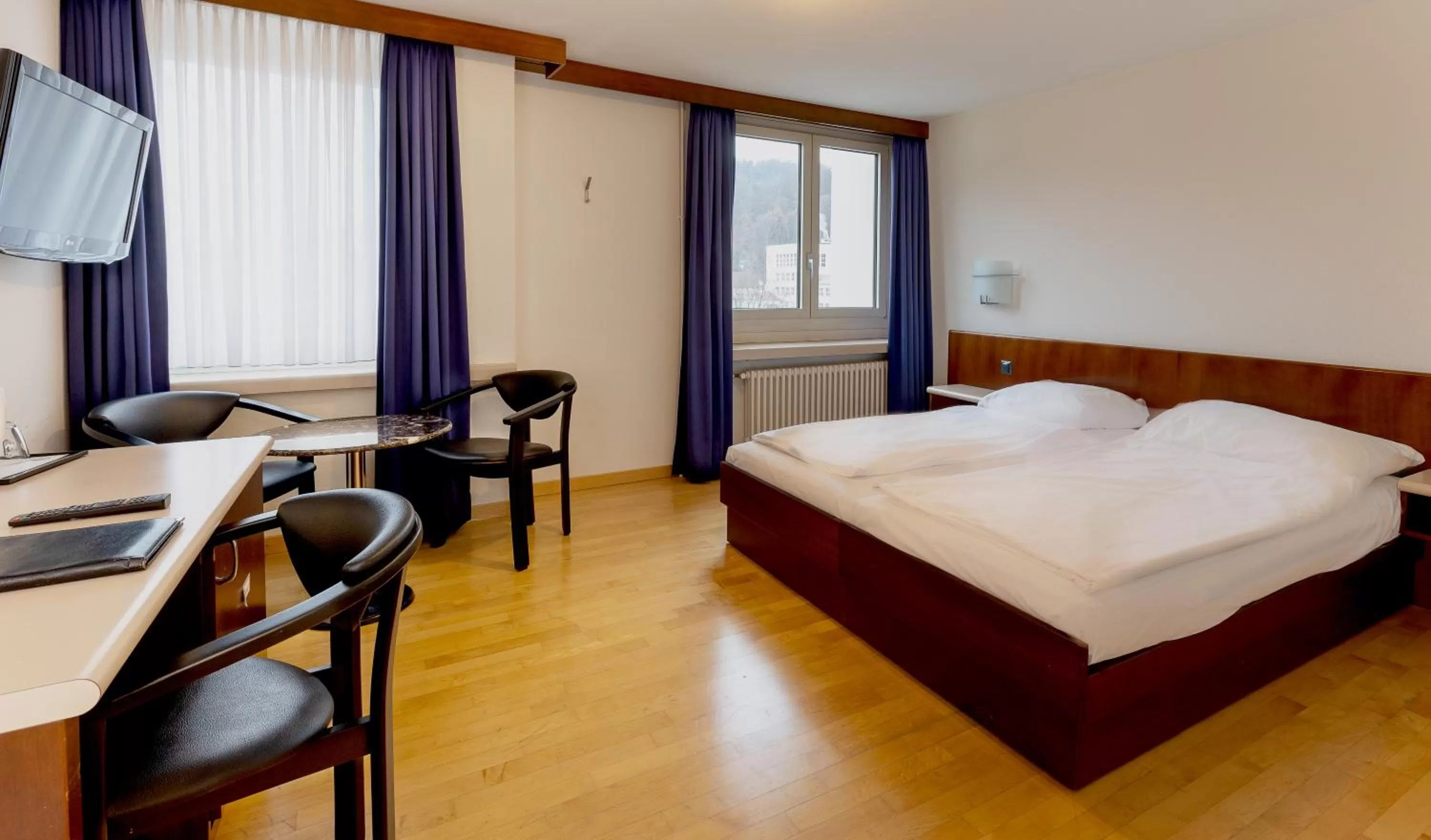Photo of the whole room, Bed in Hotel Linde - 24h Self Check-in