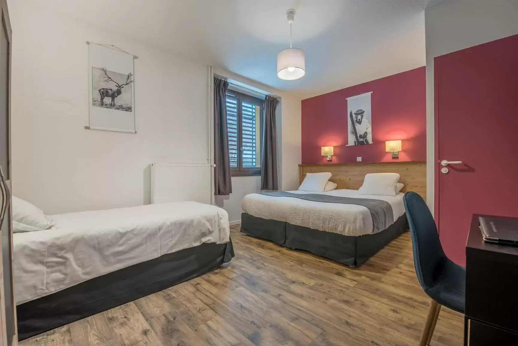 Comfort Room - Non-Smoking in Hôtel Le Marintan Comfort Room - Non-Smoking in Hôtel Le Marintan