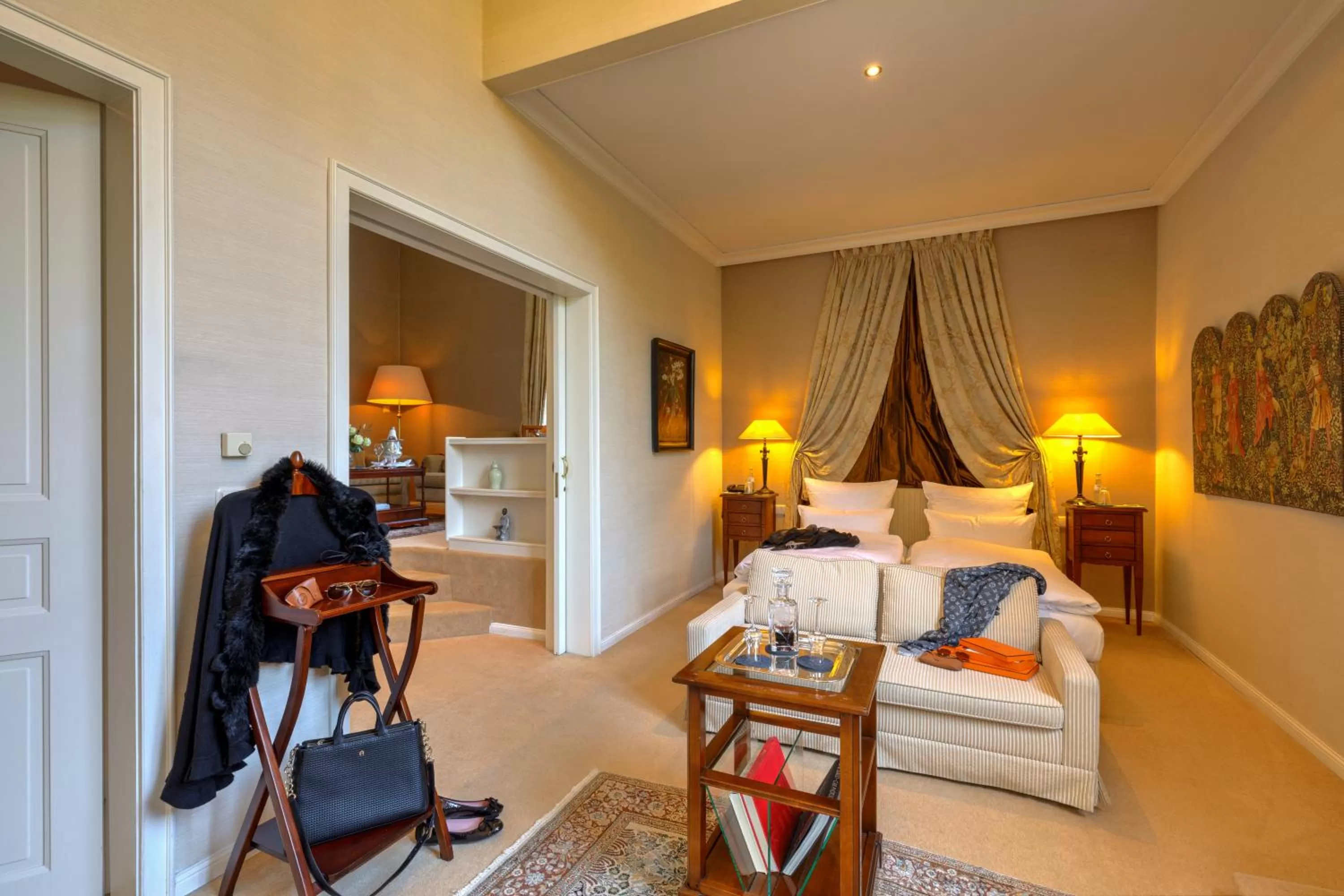 Staff, Bed in Schlosshotel Hugenpoet