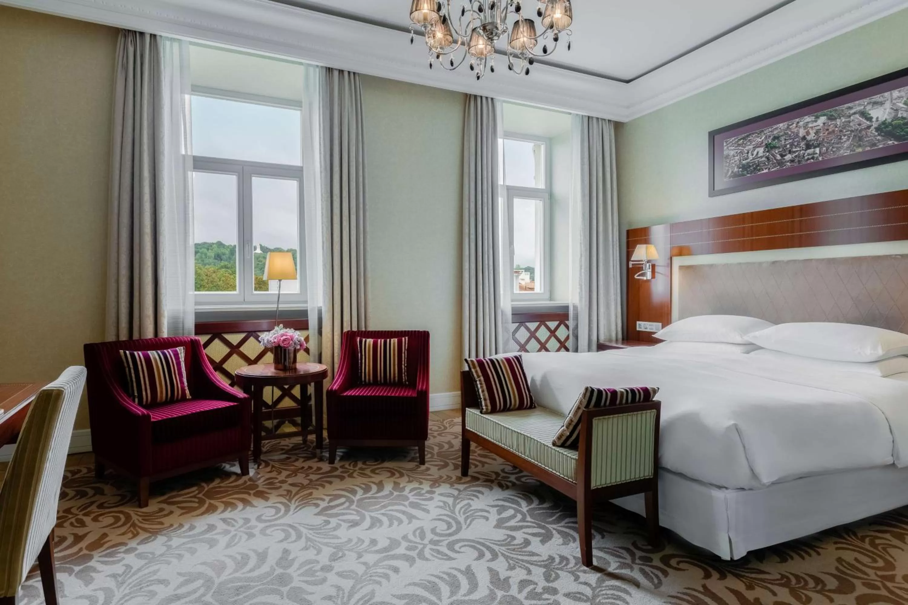 Deluxe Double Room in Grand Hotel Kempinski Vilnius