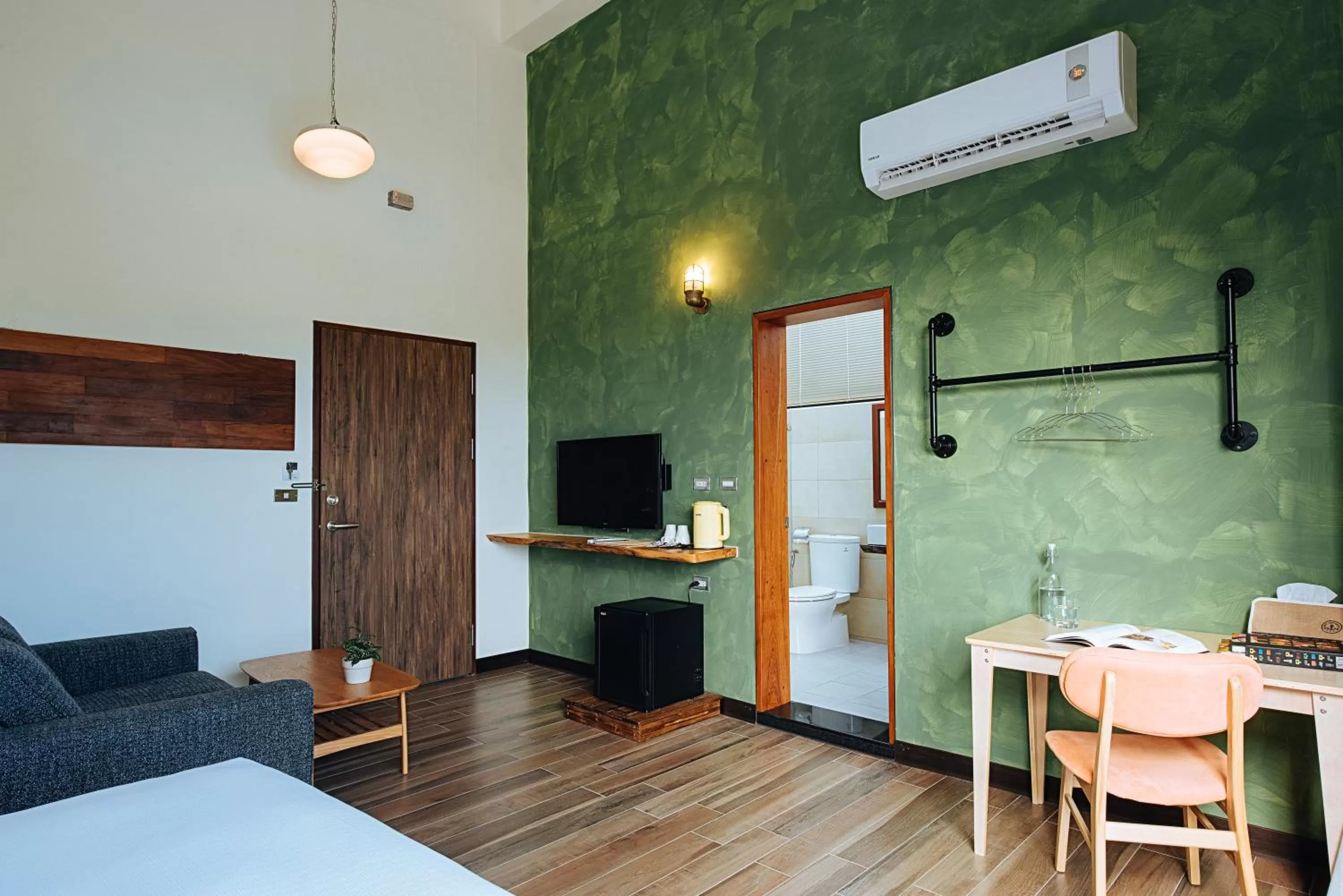 TV and multimedia, Bed in Chillax Inn B&B 恆春鬆塊民宿