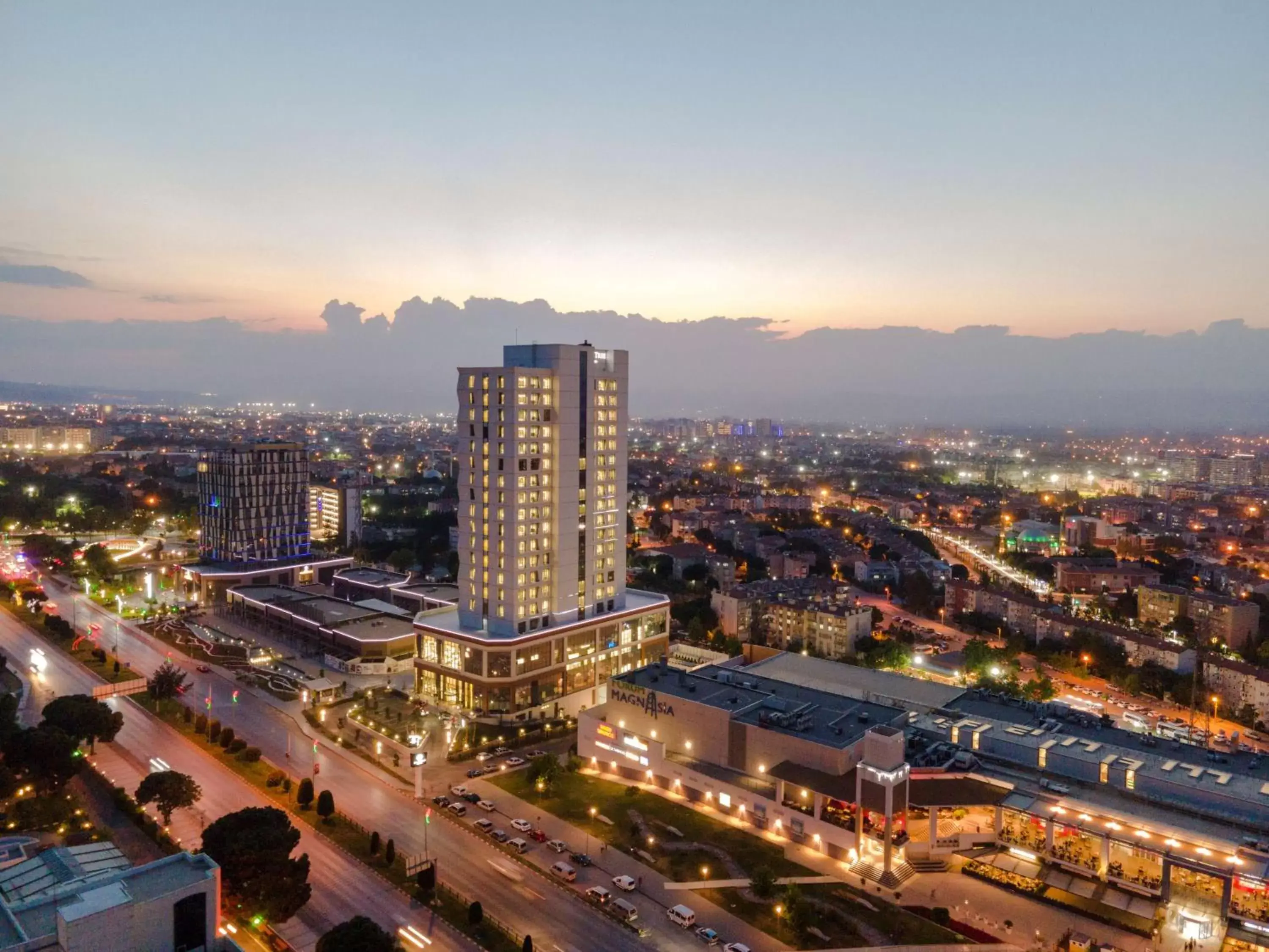 Property building, Bird's-eye View in DoubleTree by Hilton Manisa