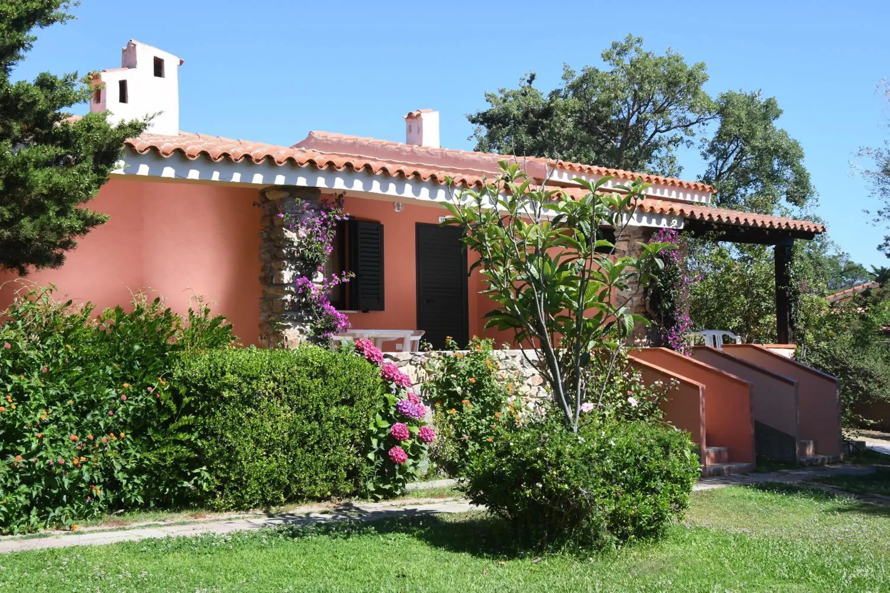 Patio, Property Building in Hotel L'Esagono