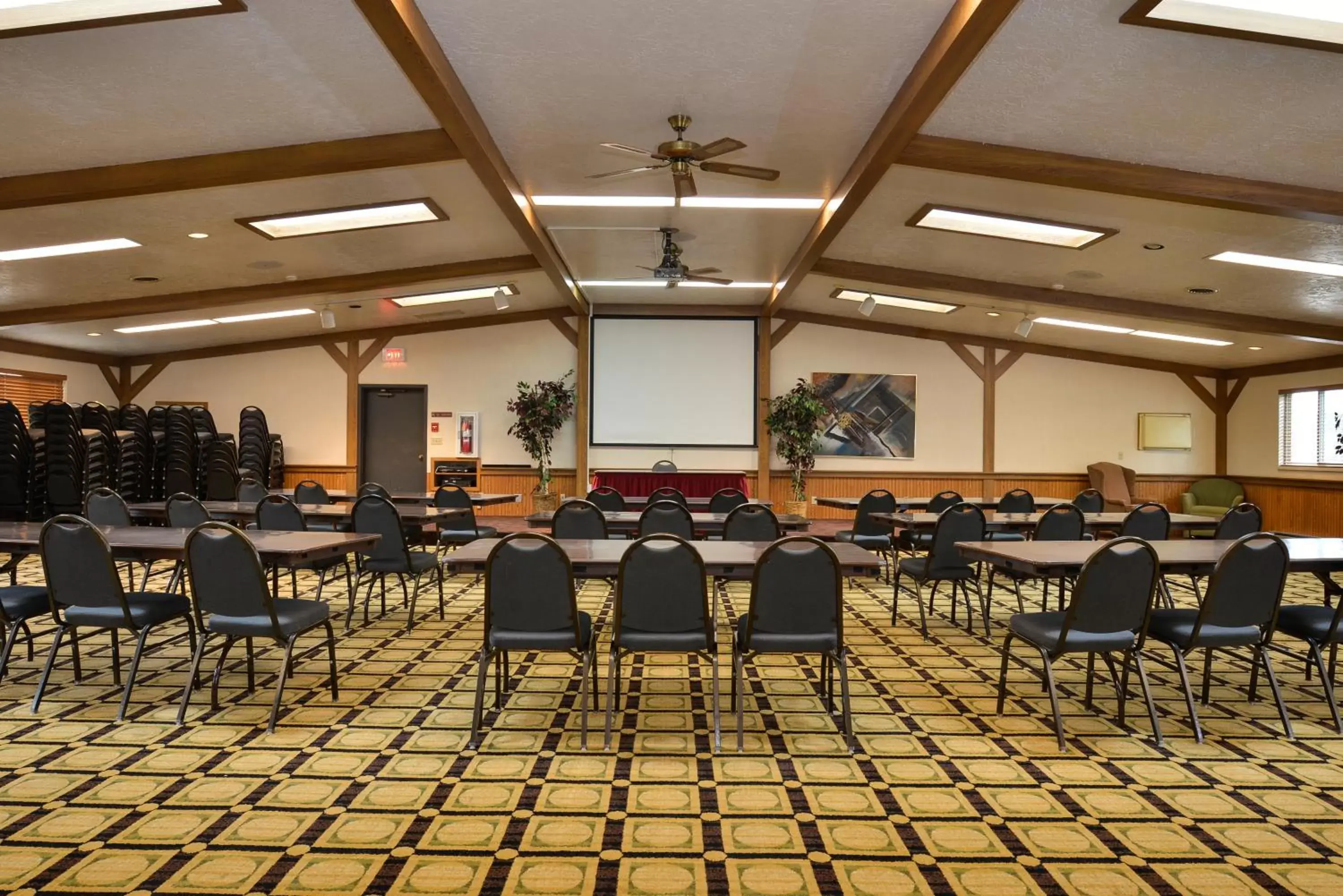 Meeting/conference room in Motel 6 Minot, ND