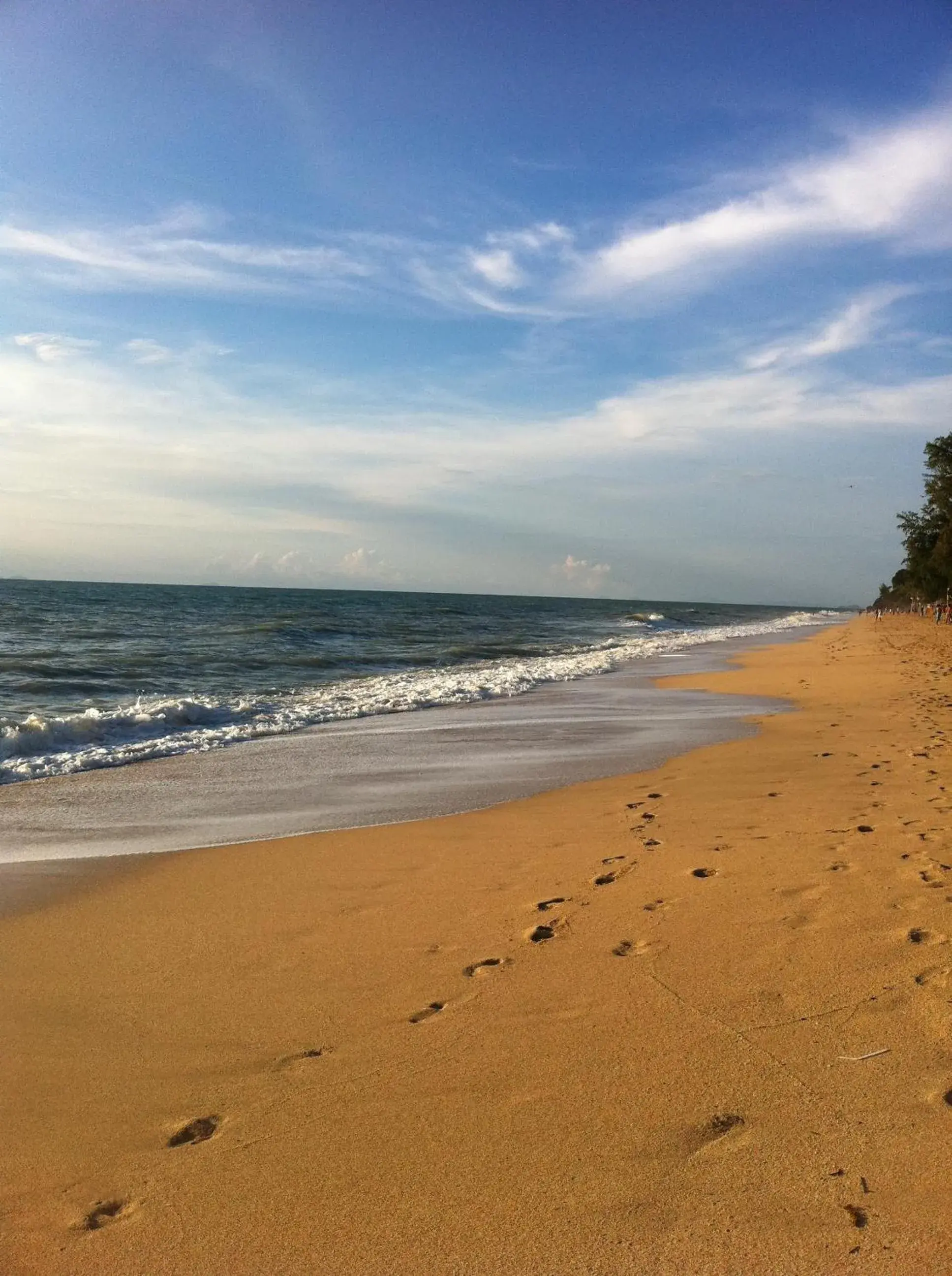 Beach in Lanta Pearl Beach Resort