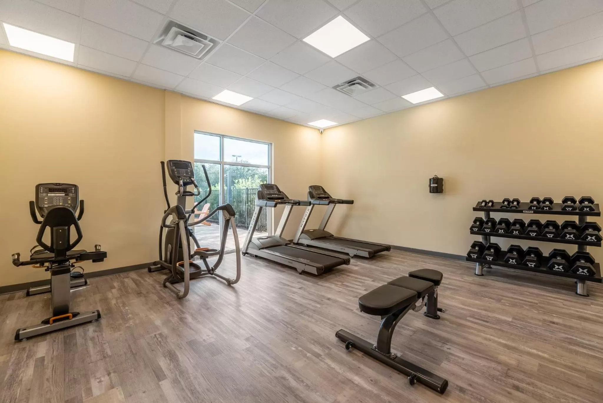 Fitness centre/facilities in SPOT X Hotel Orlando Intl Dr by The Red Collection