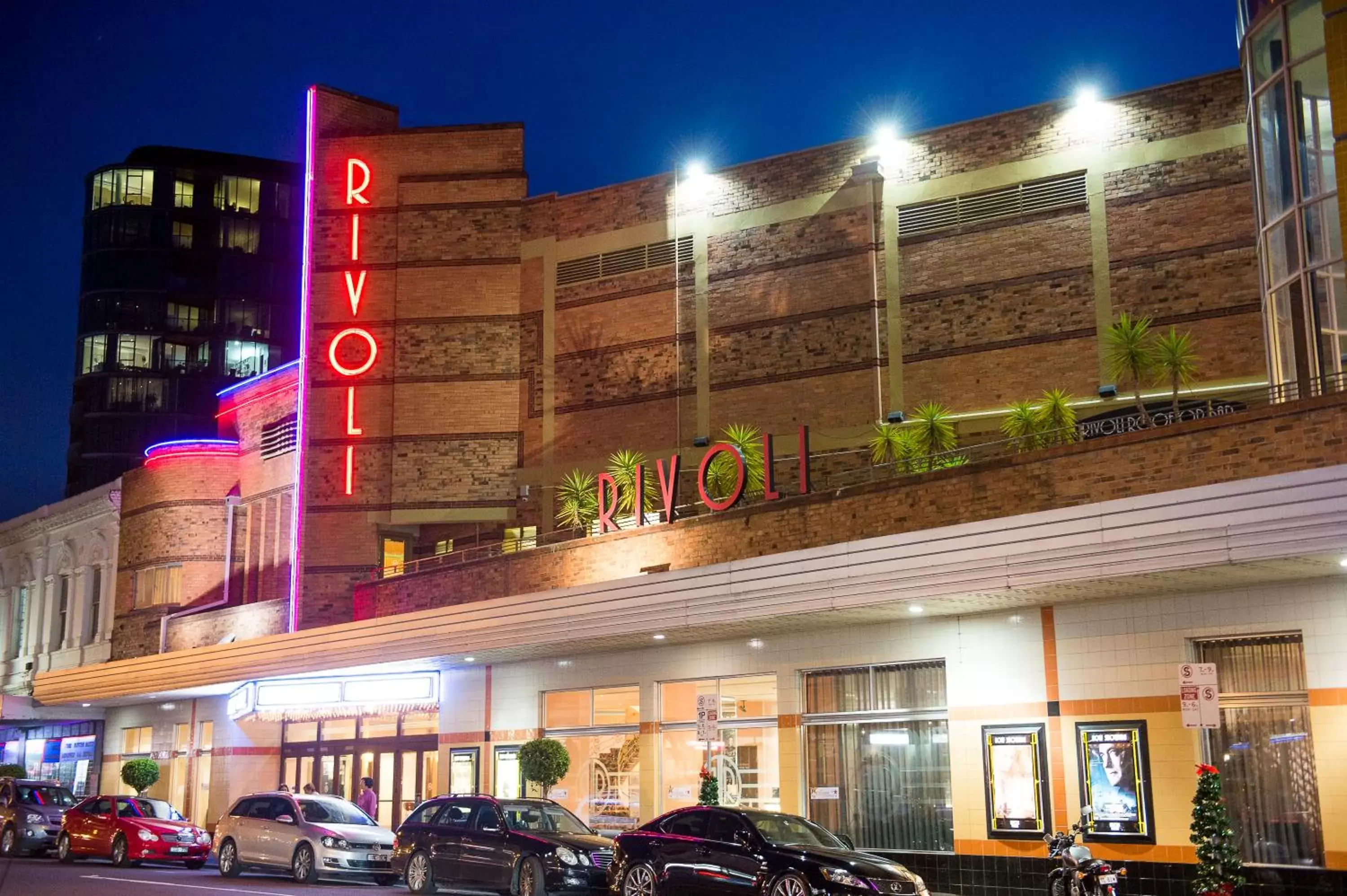 Property building in Camberwell Serviced Apartments Property building in Camberwell Serviced Apartments