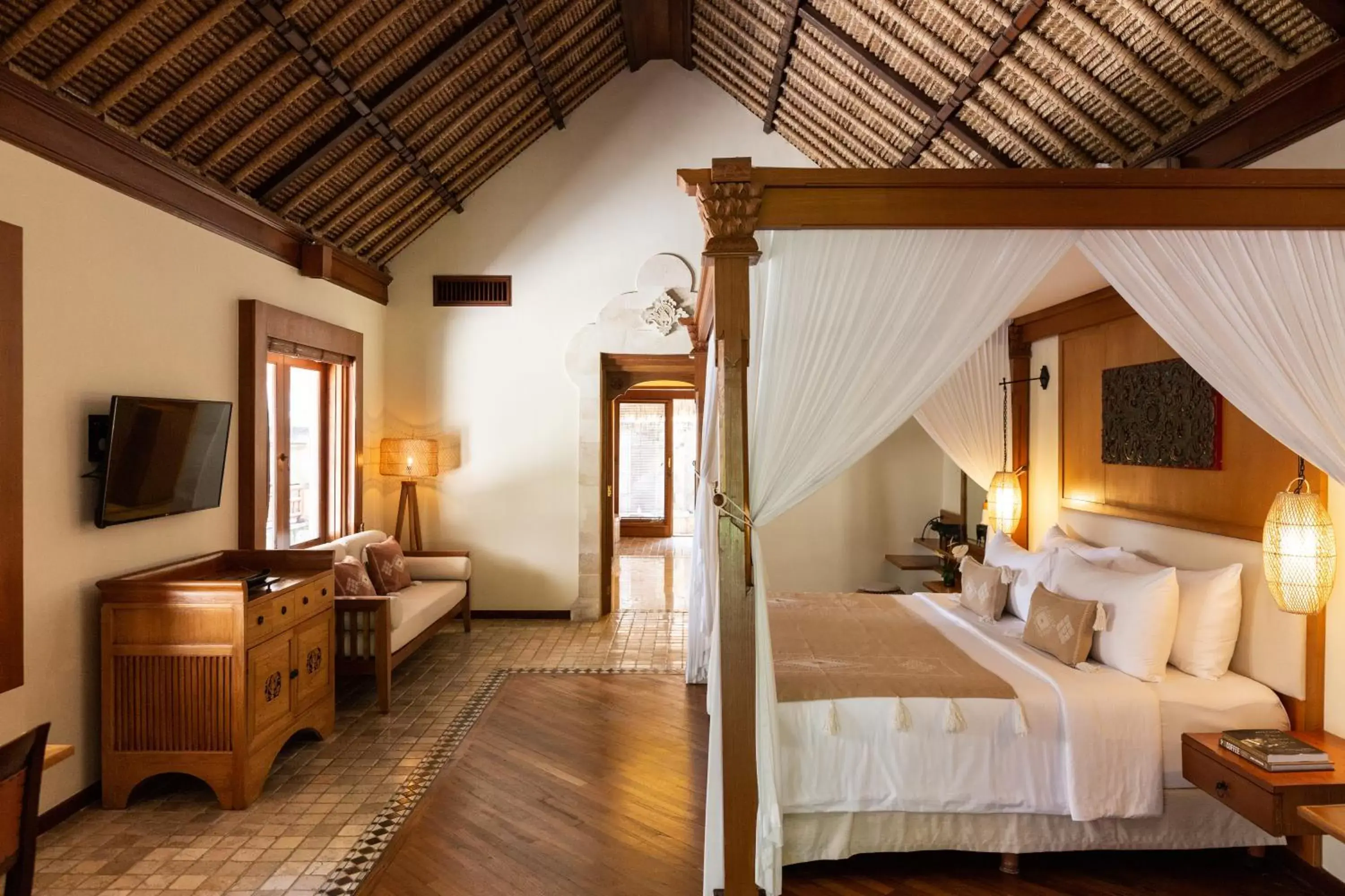 Bedroom, Bed in Melia Bali
