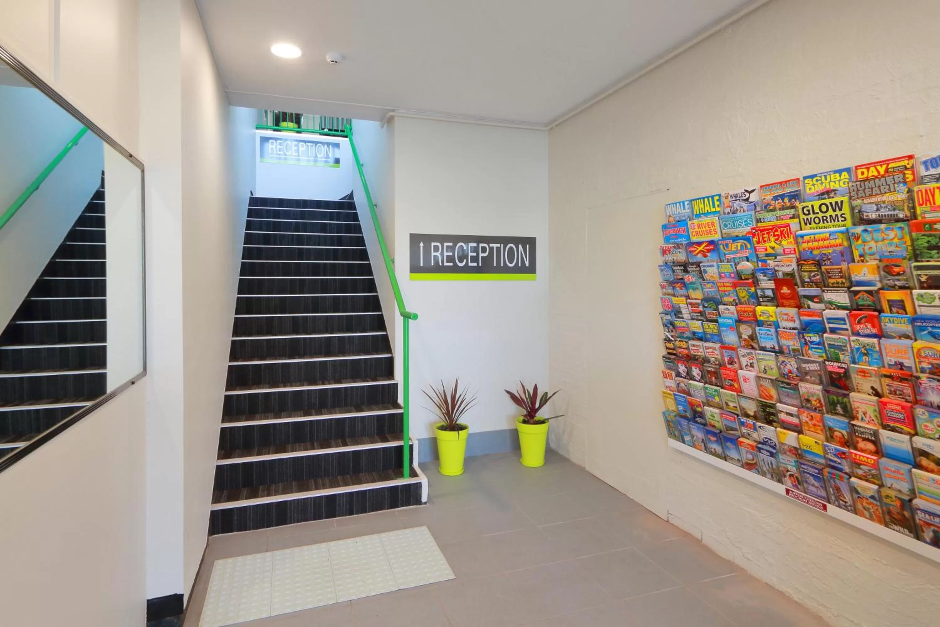 Facade/entrance in Palm Beach Hotel