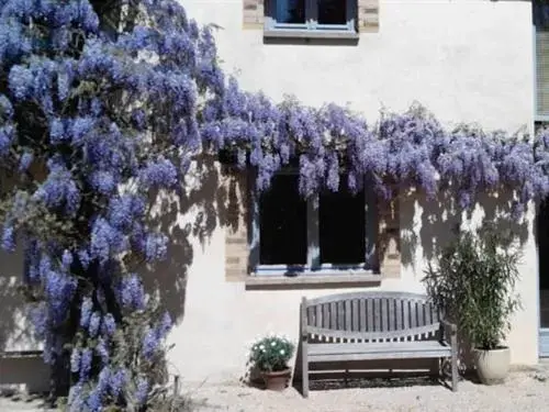 Property building, Winter in Les Barelles