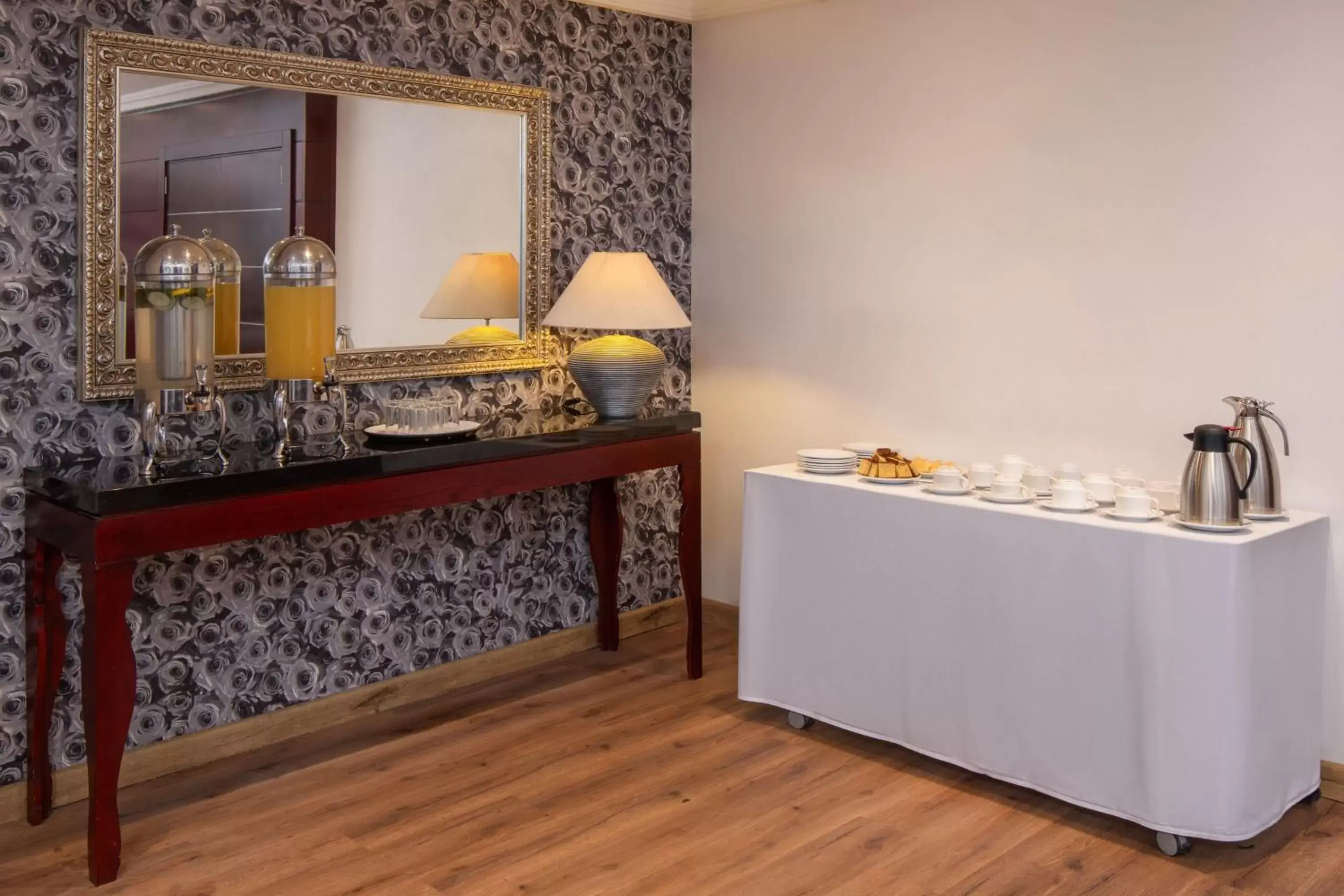 Meeting/conference room, Kitchen/Kitchenette in Protea Hotel by Marriott Lagos Kuramo Waters