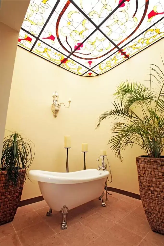 Bathroom in Gran Casa Sayula Galeria & SPA