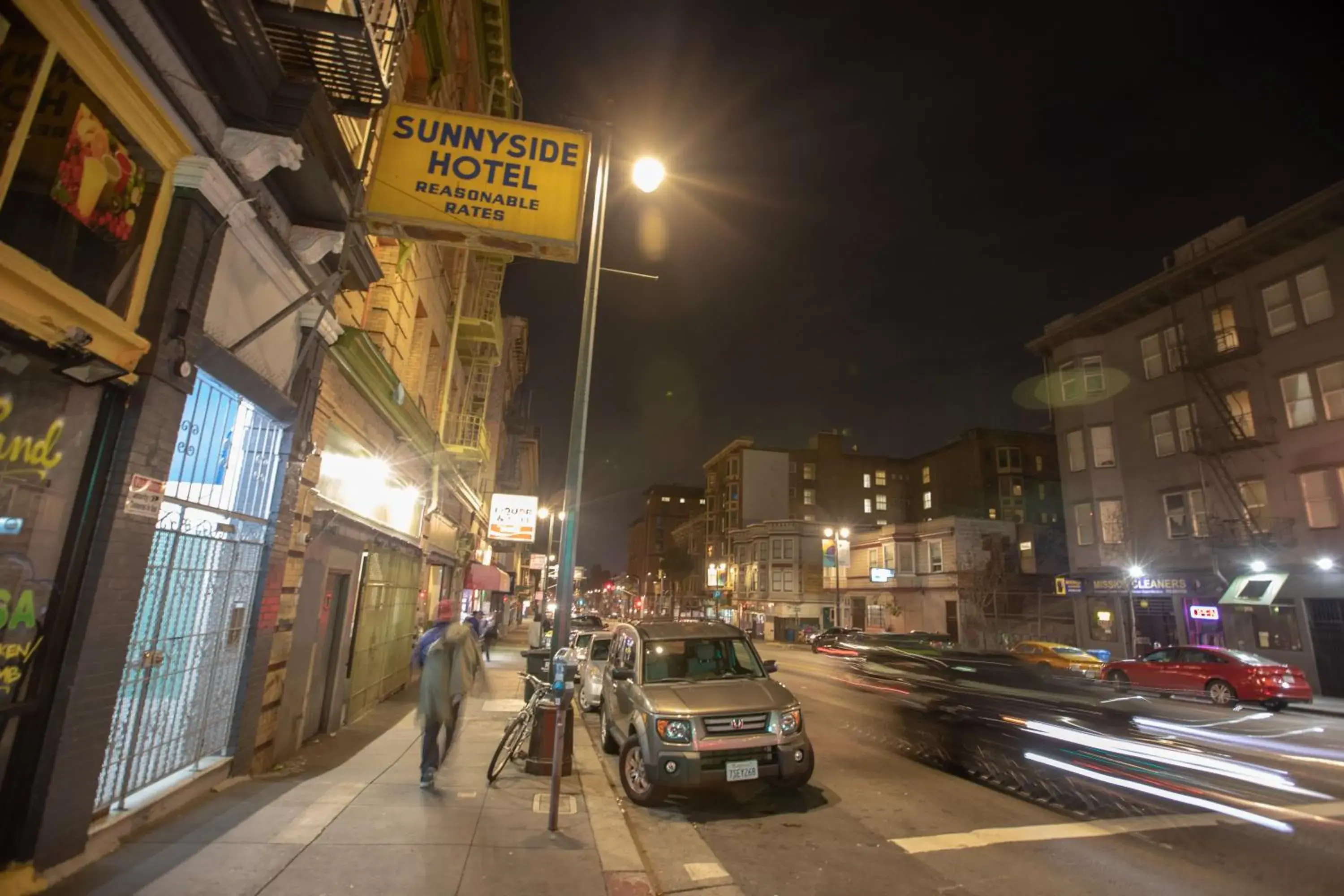 Property building in Sunnyside Hotel-Downtown San Francisco