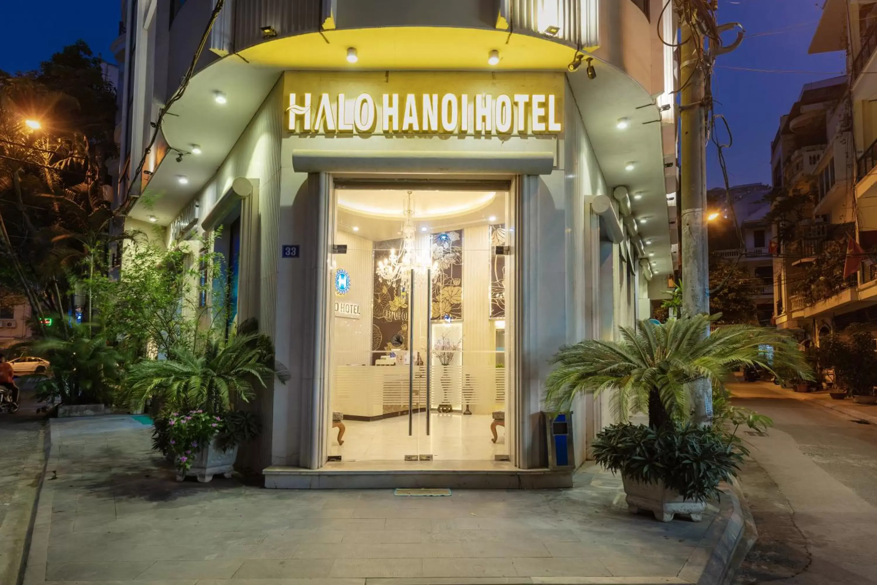 HALO HANOI HOTEL