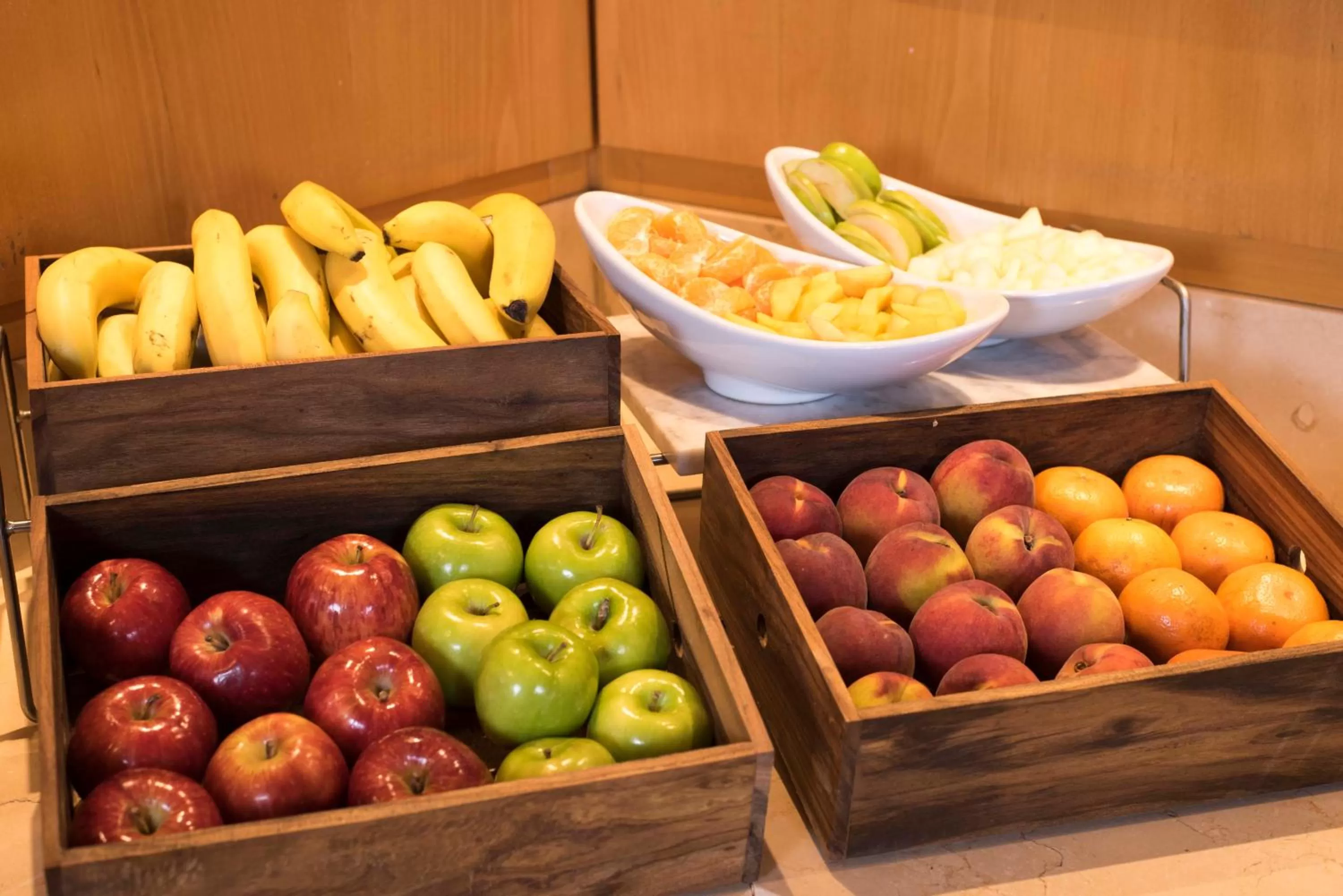 Breakfast in Holiday Inn Express Puerto Madero by IHG