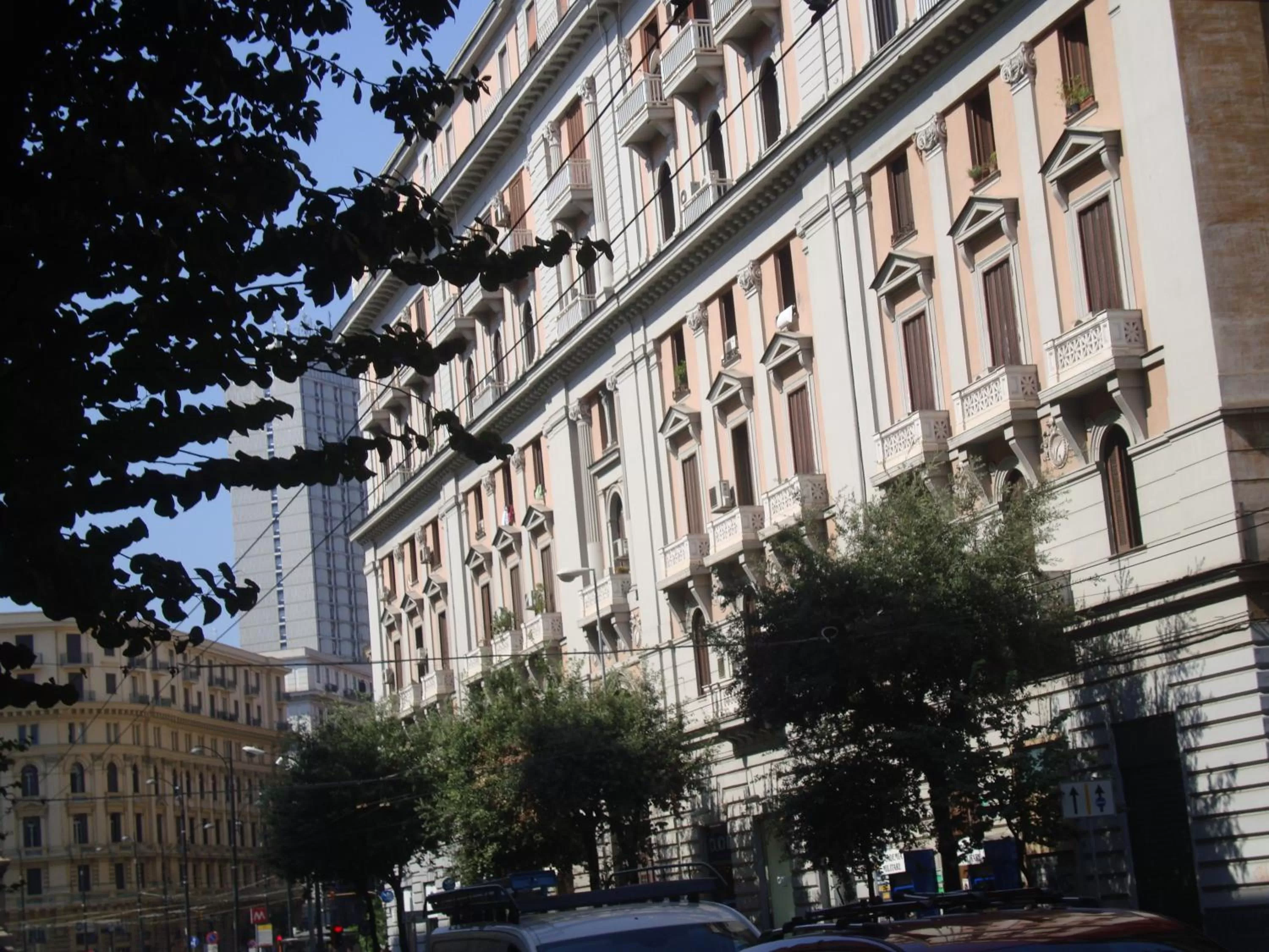 Property Building in Bovio Modern Suite