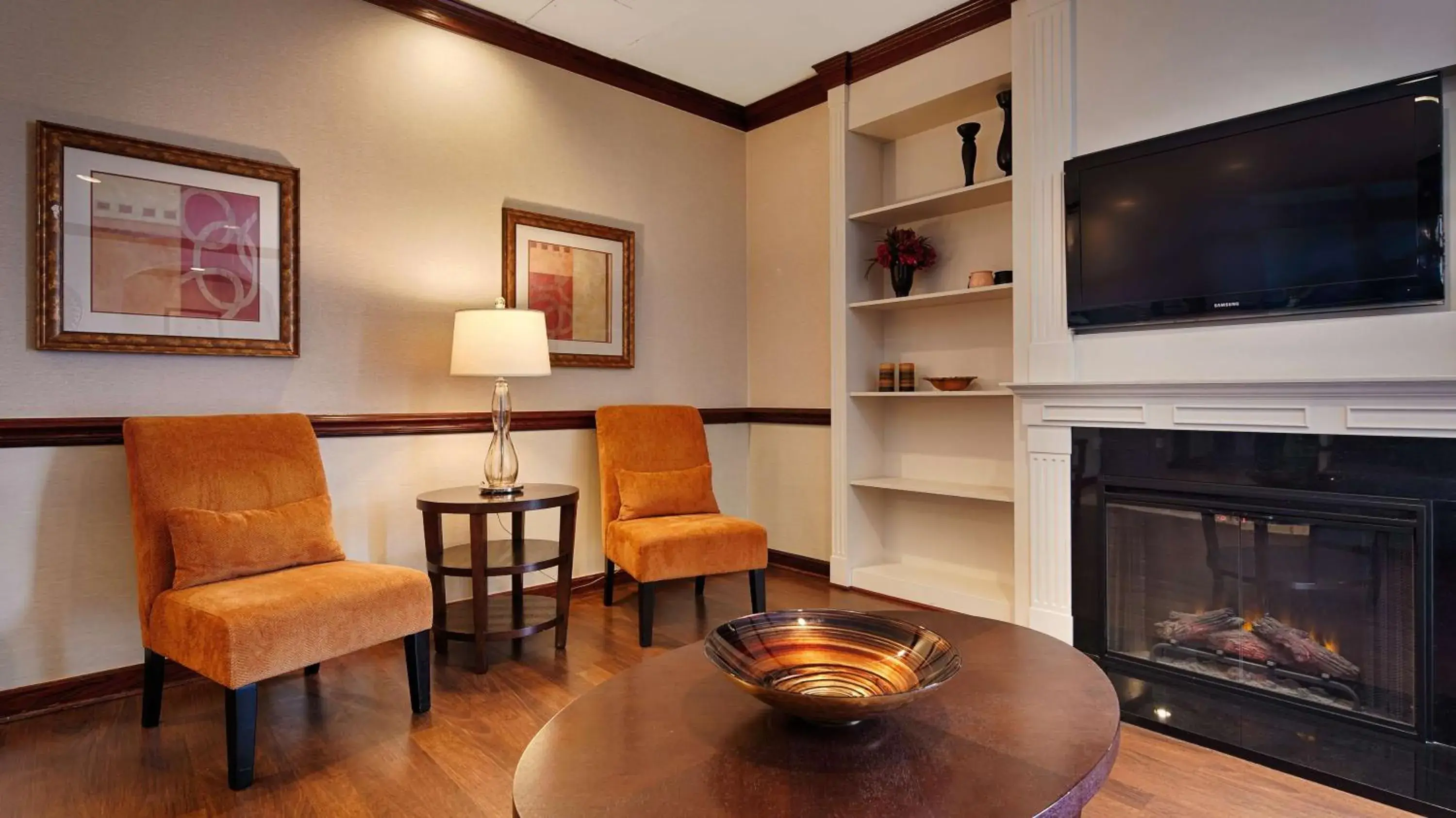 Lobby or reception, Seating Area in Best Western Battlefield Inn