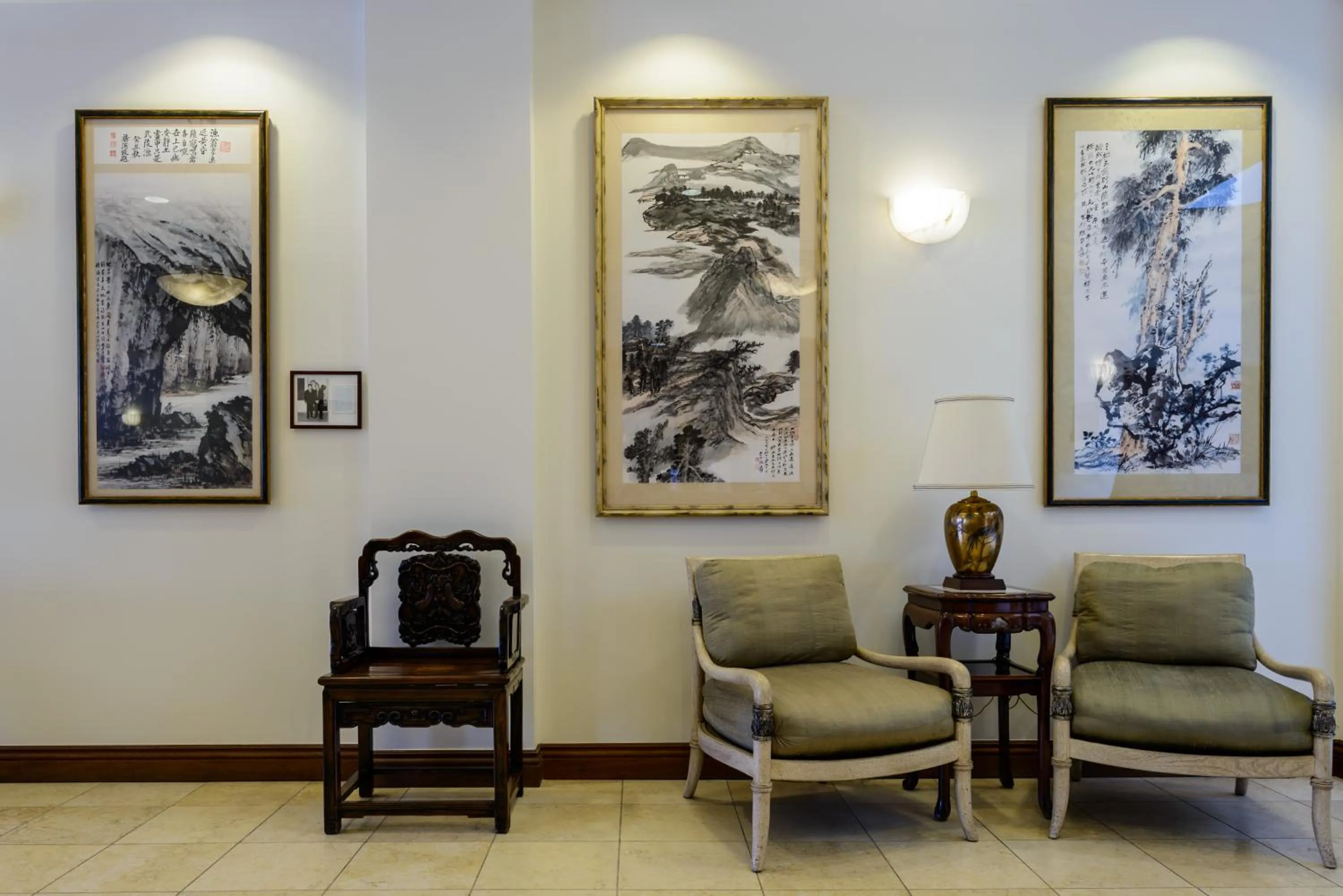 Lobby or reception in SW Hotel