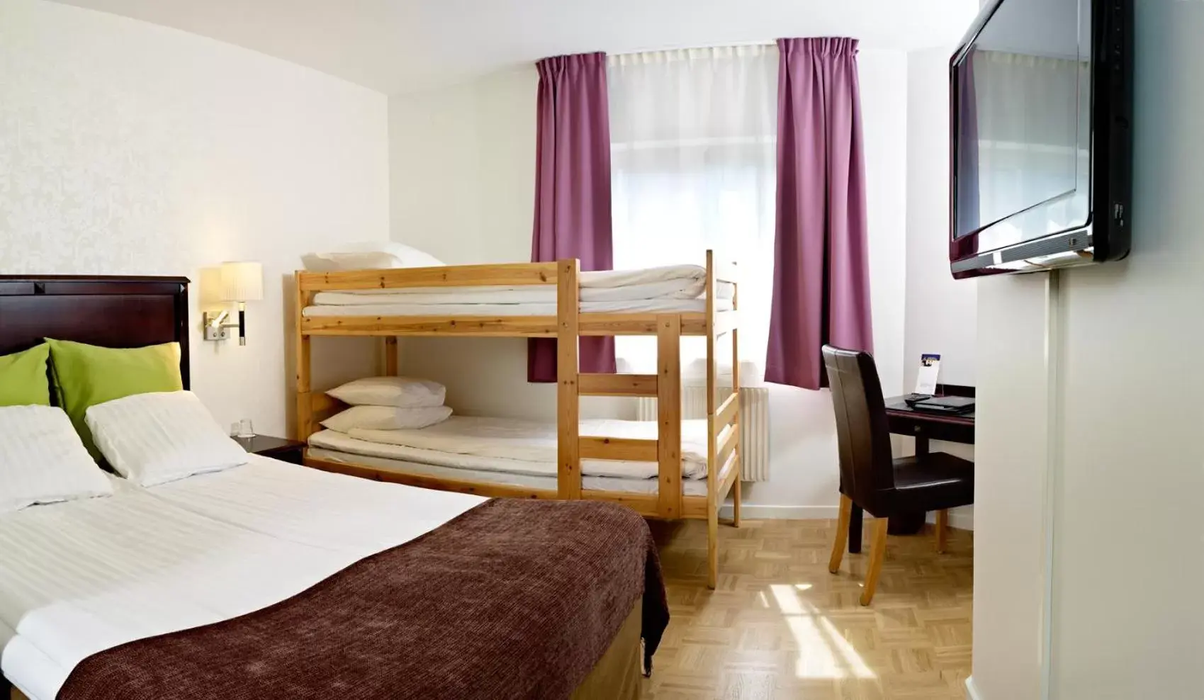 Bedroom, Bunk Bed in Best Western Vimmerby Stadshotell